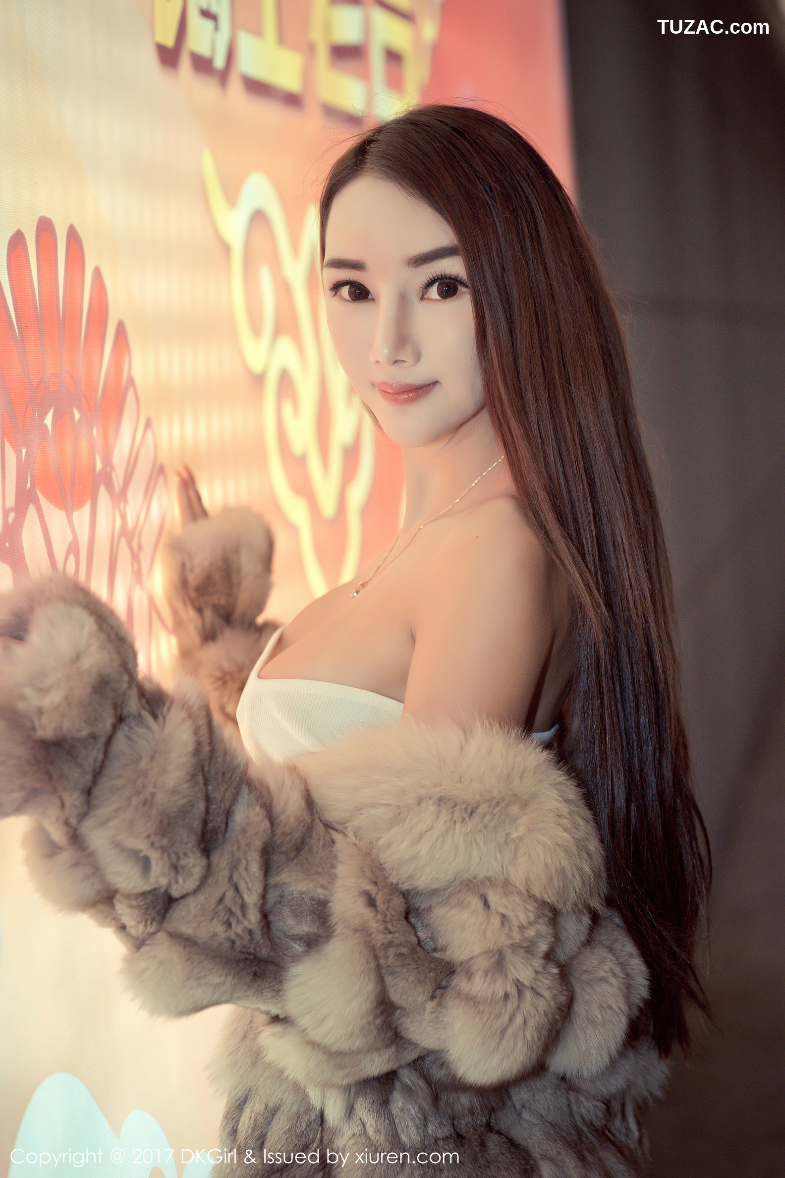 DKGirl御女郎-010-婕西儿jessie-浴室比基尼-外景露出和新春主题