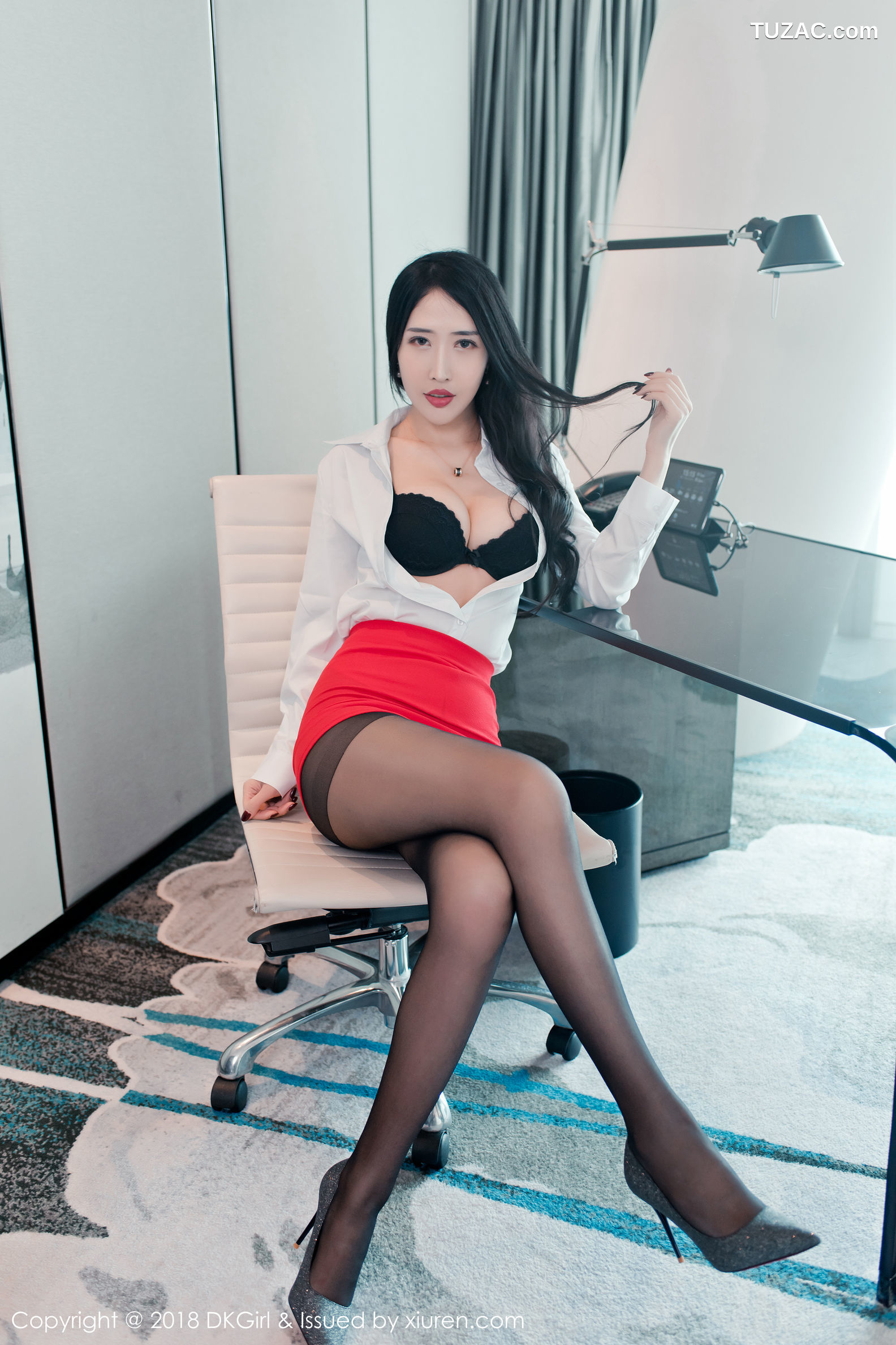 DKGirl御女郎-068-余馨妍-修长美腿黑丝诱惑