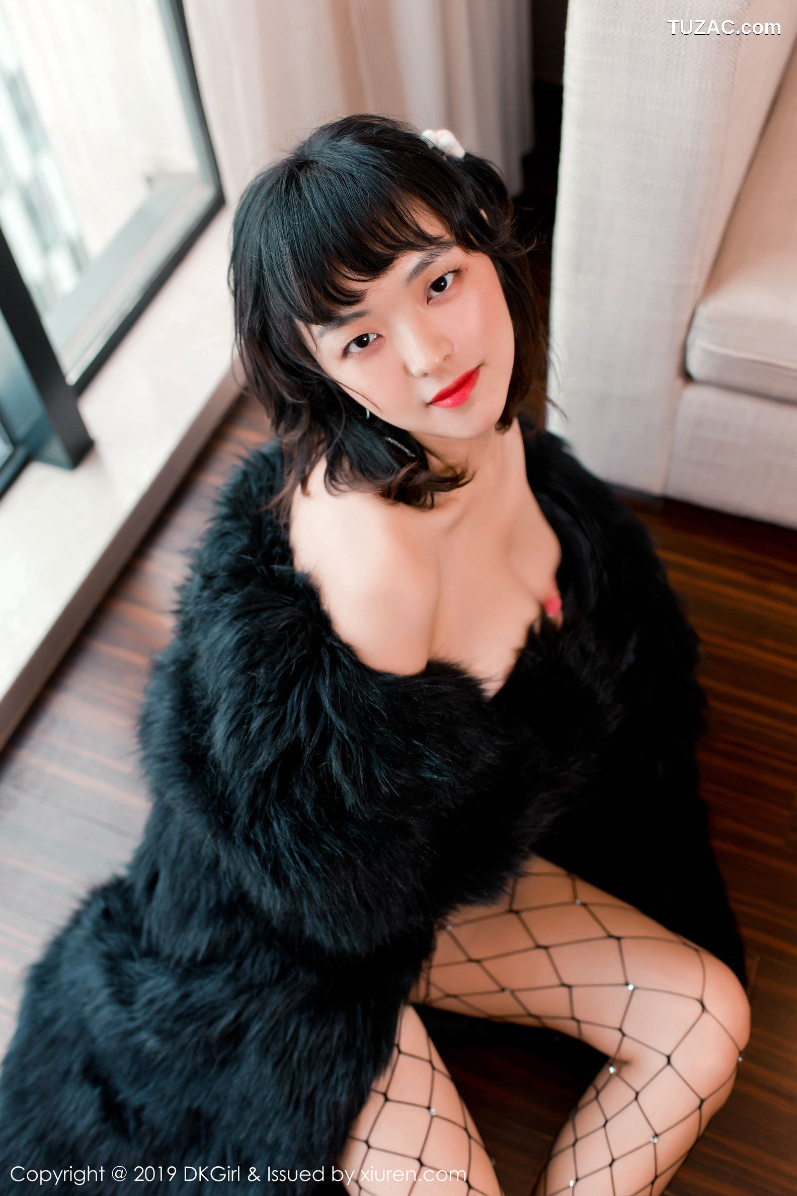 DKGirl御女郎-118-张花花-皮草网袜熟女