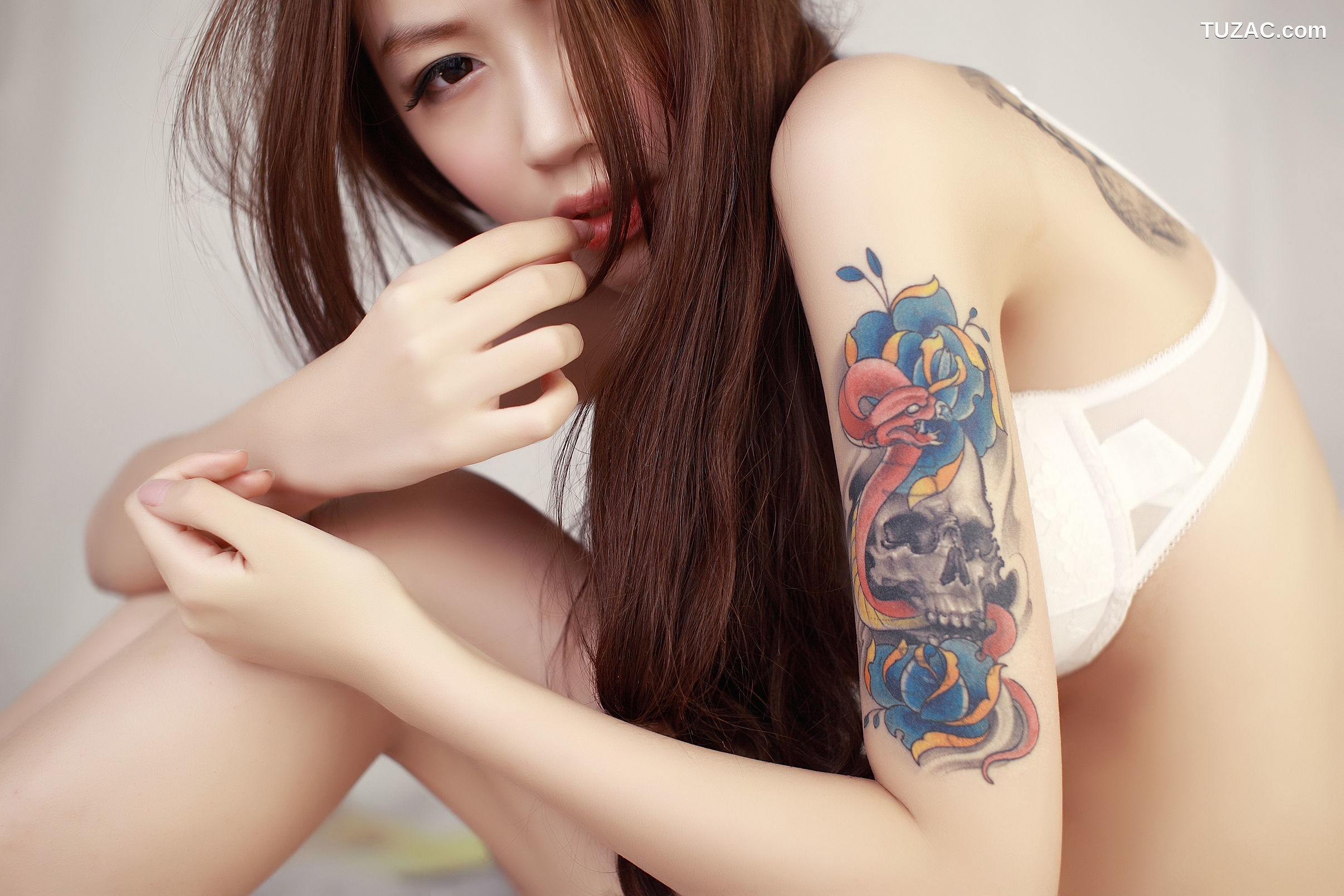 TGOD推女神-2014.10.19-小瑜-《私语》
