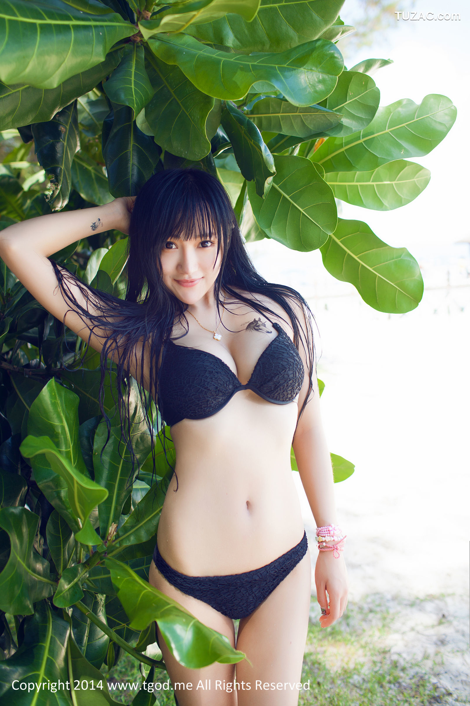 TGOD推女神-2014.11.23-杨上萱-《沙巴旅拍》-第一弹