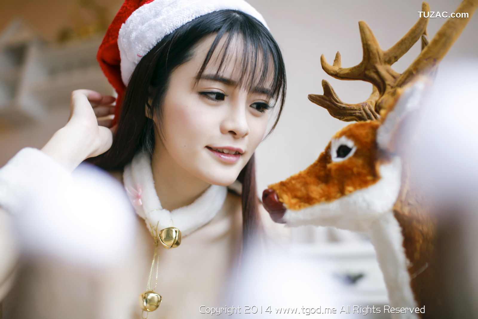 TGOD推女神-2014.12.24-孔一红-《-爆美圣诞女郎》-最美校花