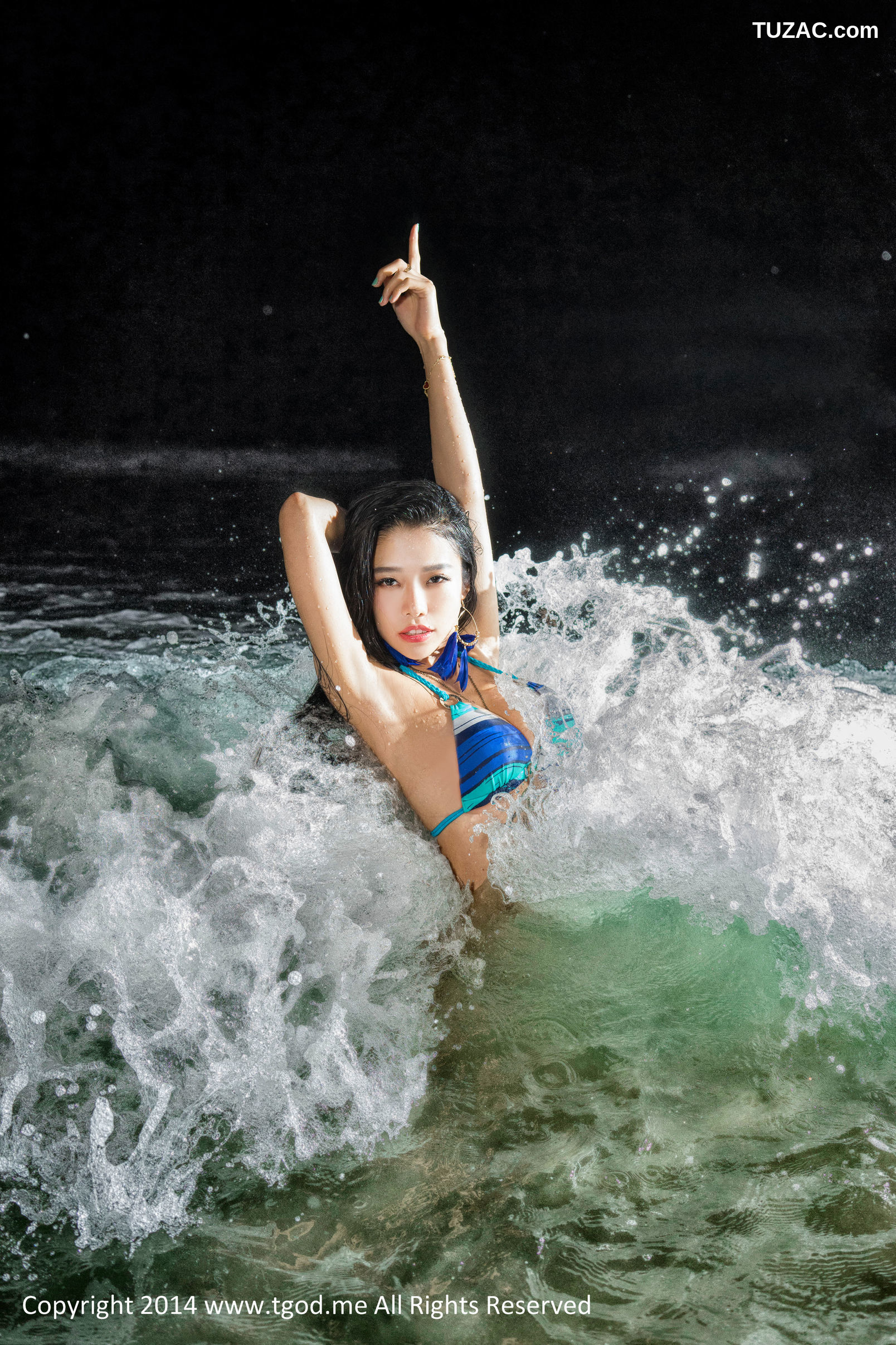 TGOD推女神-2014.12.28-本能Luvian-《傲人的诱惑》-马来西亚-沙巴旅拍-第2弹