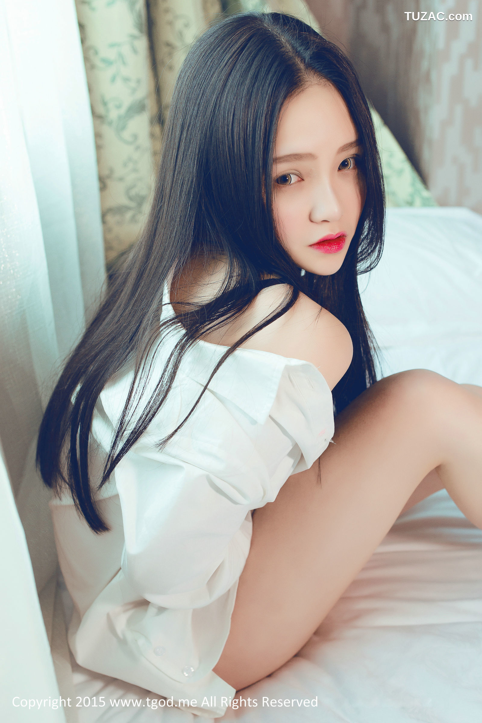 TGOD推女神-2015.03.05-可爱女神佩佩Cassie-《皮草VS白衬衣》