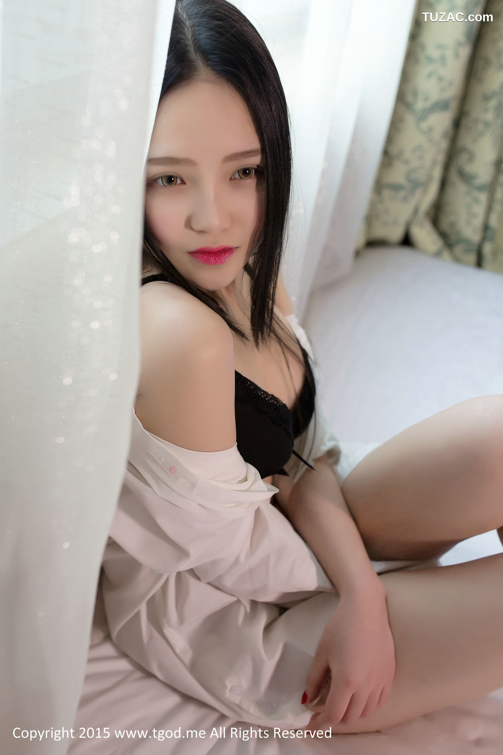TGOD推女神-2015.03.05-可爱女神佩佩Cassie-《皮草VS白衬衣》
