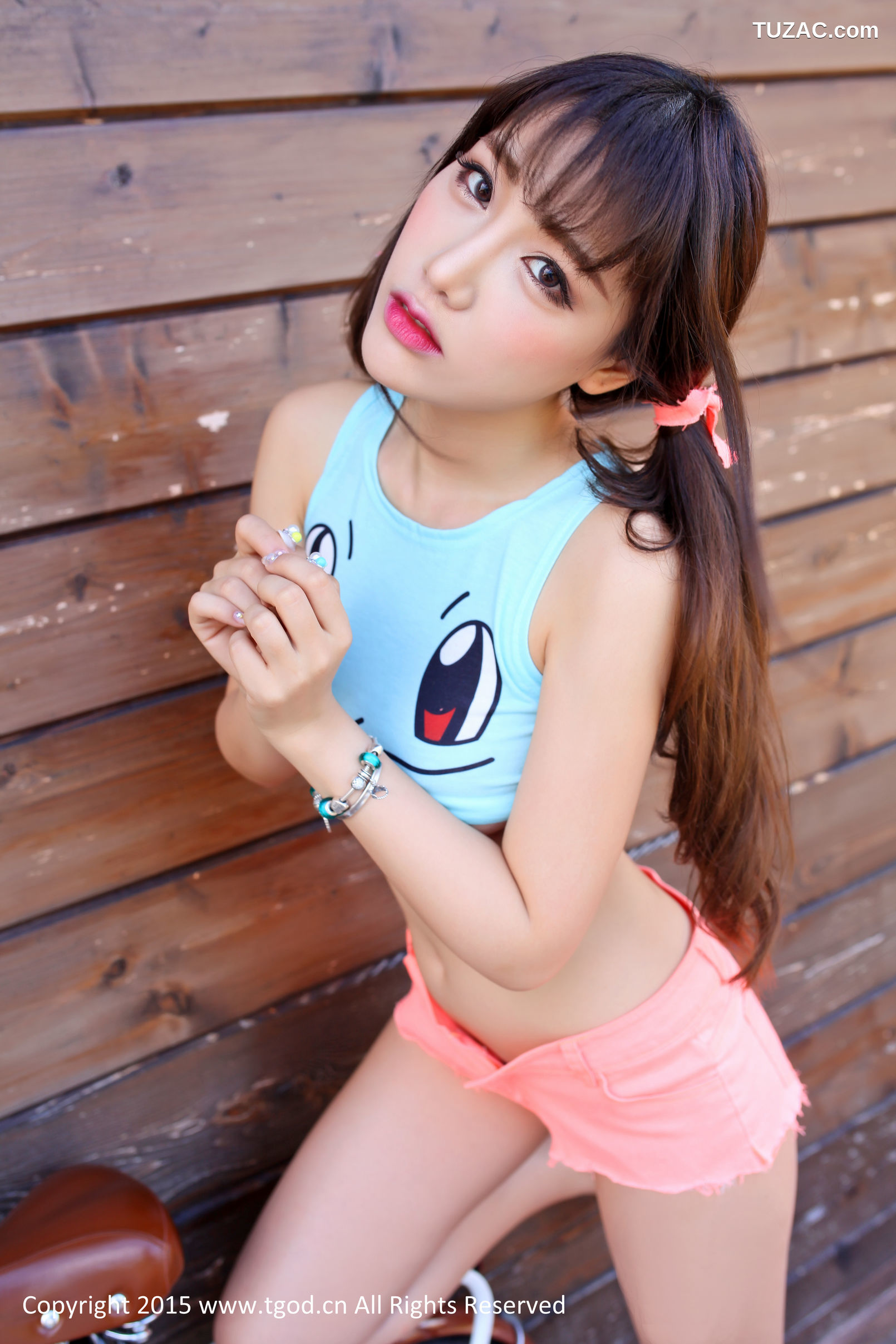 TGOD推女神-2015.09.21-Akiki朱若慕-《云曼旅拍》第三刊-热裤俏妹子