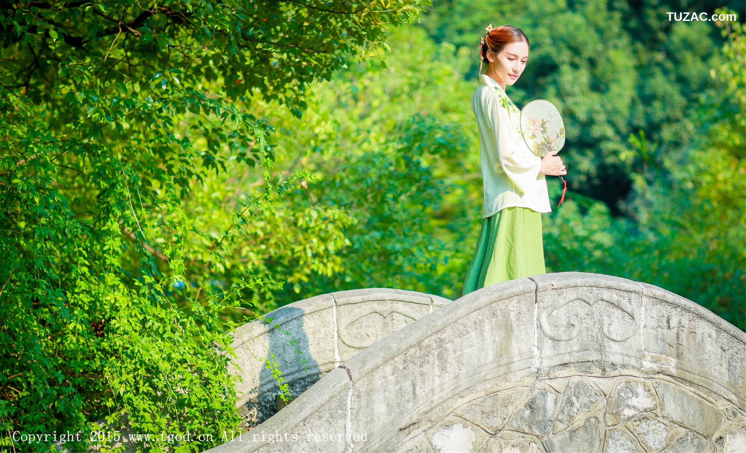 TGOD推女神-2015.09.22-艾希Ice-《女神身着清新汉服-从湖畔缓缓走来》