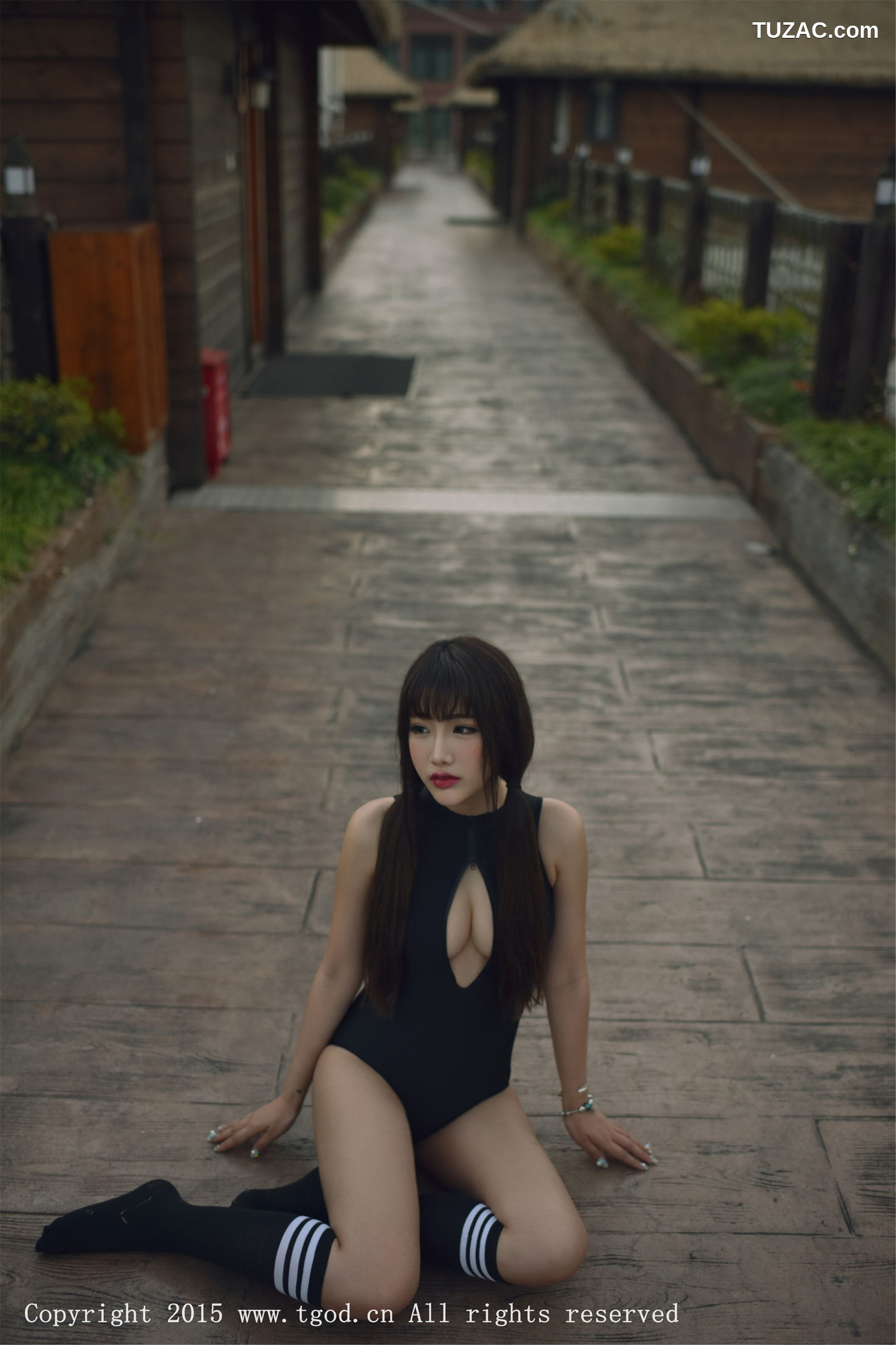 TGOD推女神-2015.10.03-Akiki朱若慕-《云曼旅拍》第四刊-体操服死库水系列