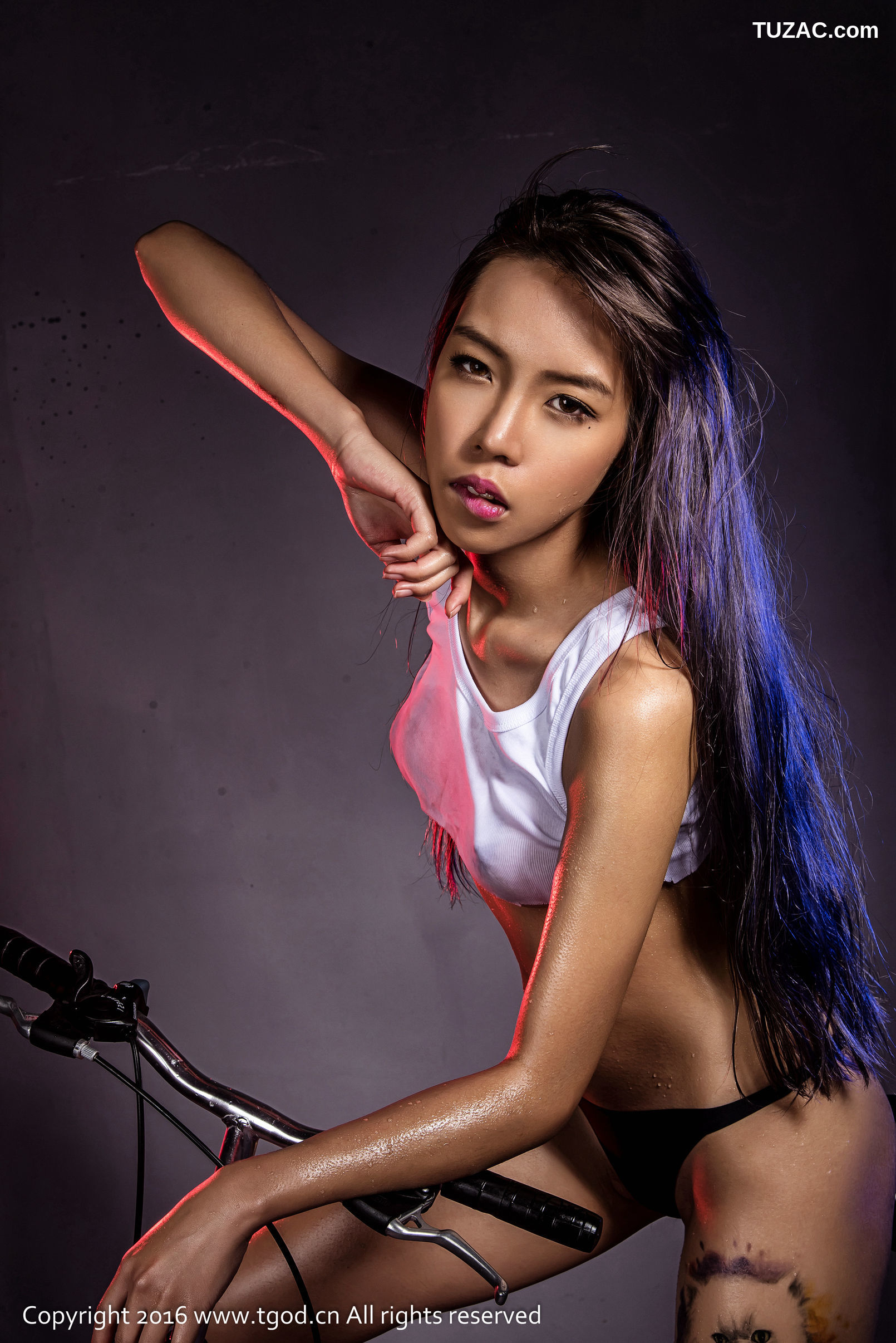 TGOD推女神-2016.03.02-喵喵哒-《红包诱惑-单车女孩》第二刊