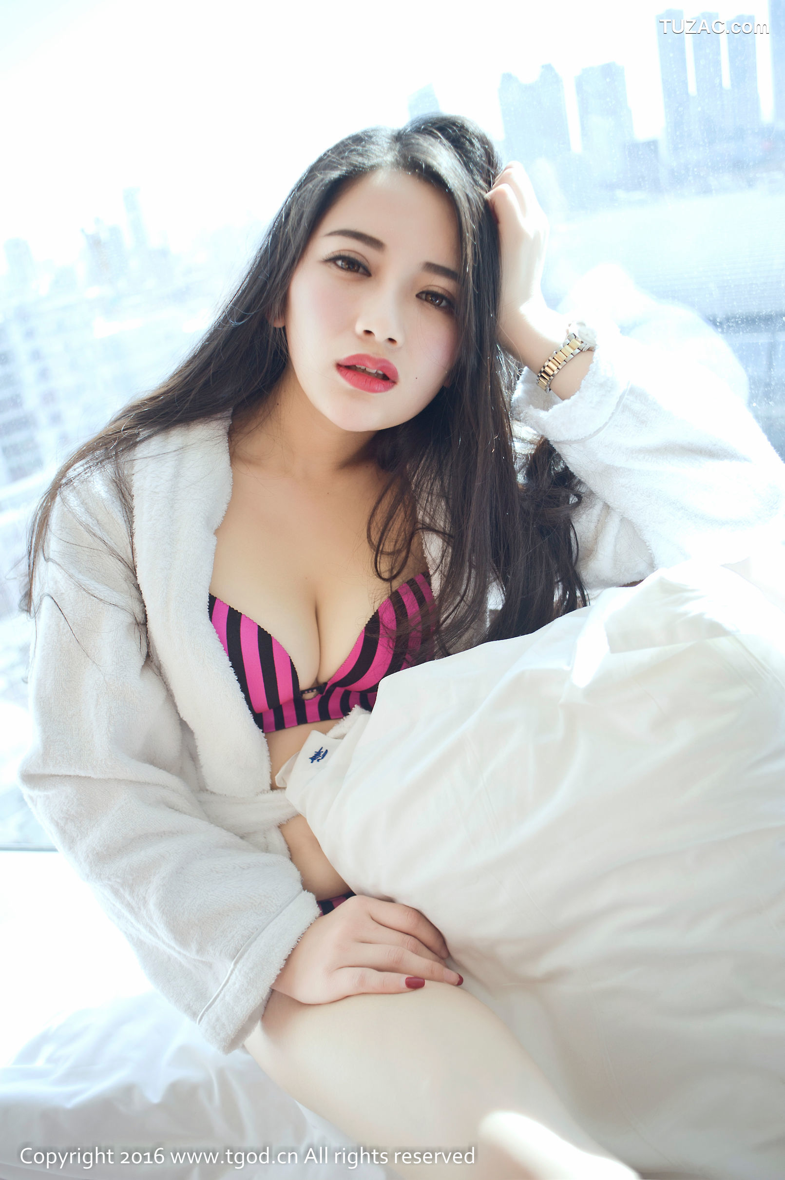 TGOD推女神-2016.04.04-朱小旭-《邻家少女真空装》北方姑娘