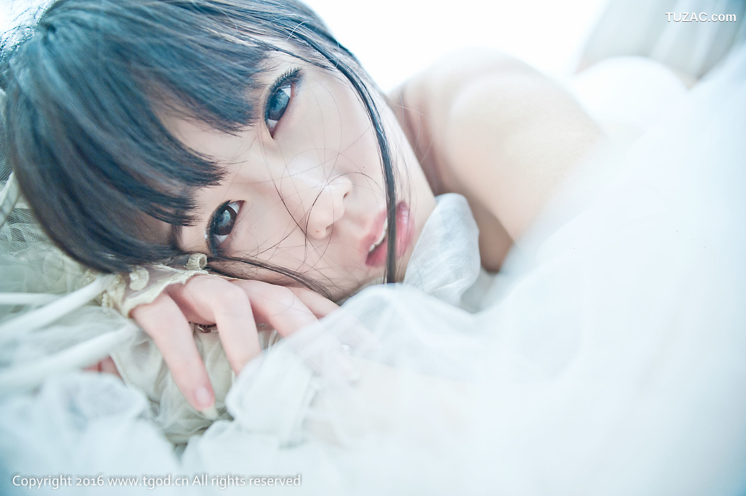 TGOD推女神-2016.05.31-伊伊Eva-《童心未泯小可爱》-童颜巨乳的儿童节