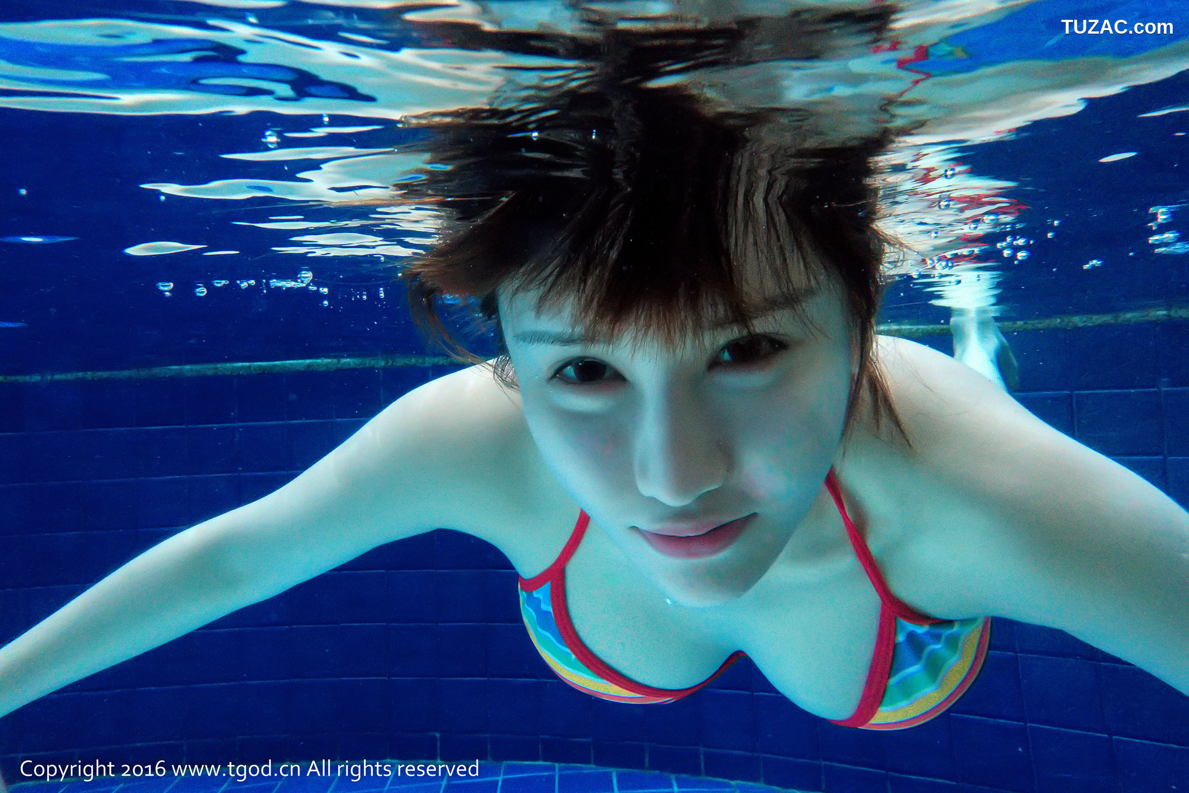 TGOD推女神-2016.09.22-K8傲娇萌萌-《雪白胸脯小美臀》九月普吉岛旅拍-第一刊