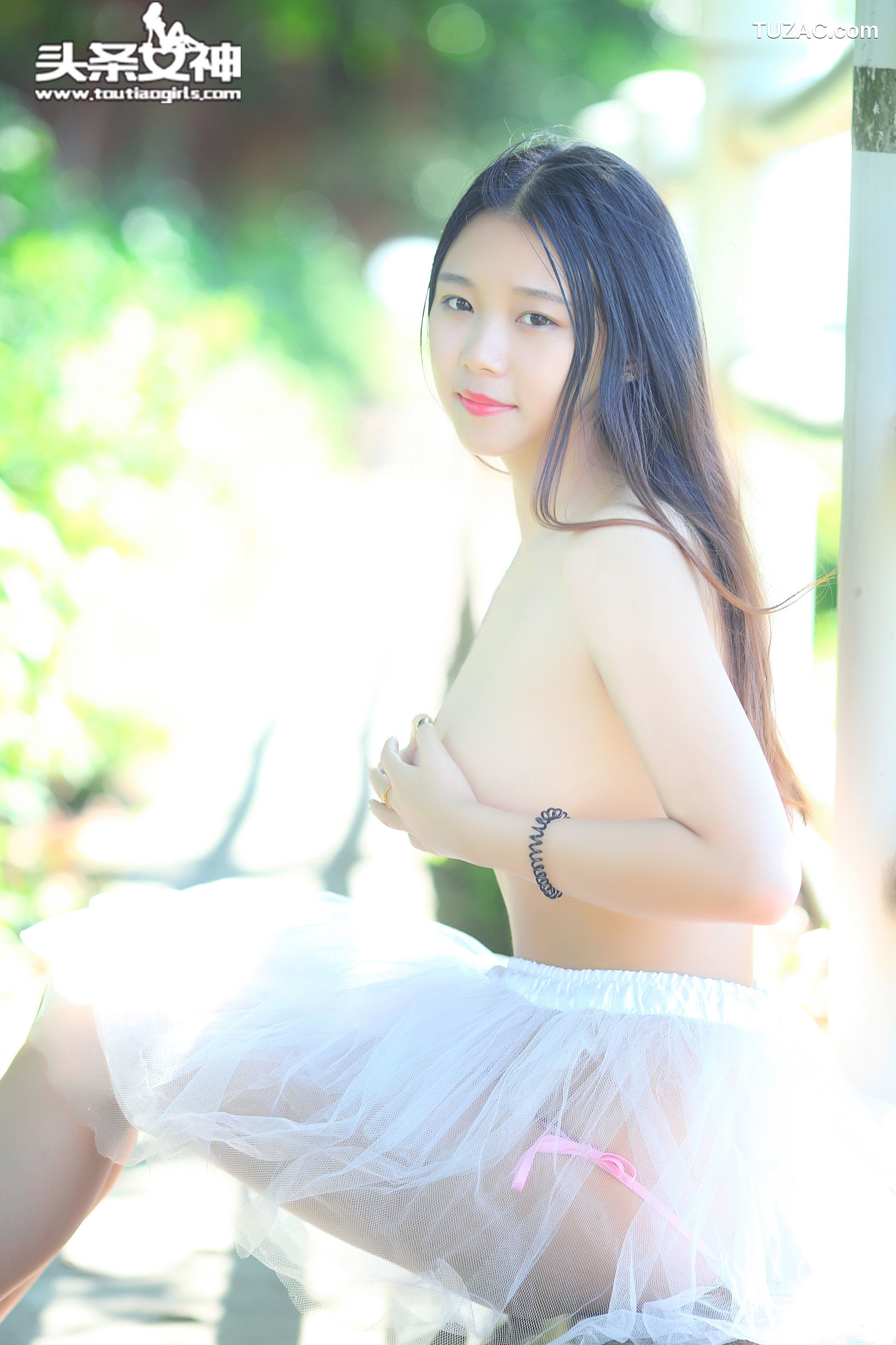 TouTiao头条女神-2016.08.03-小雨-《野外极致露出》