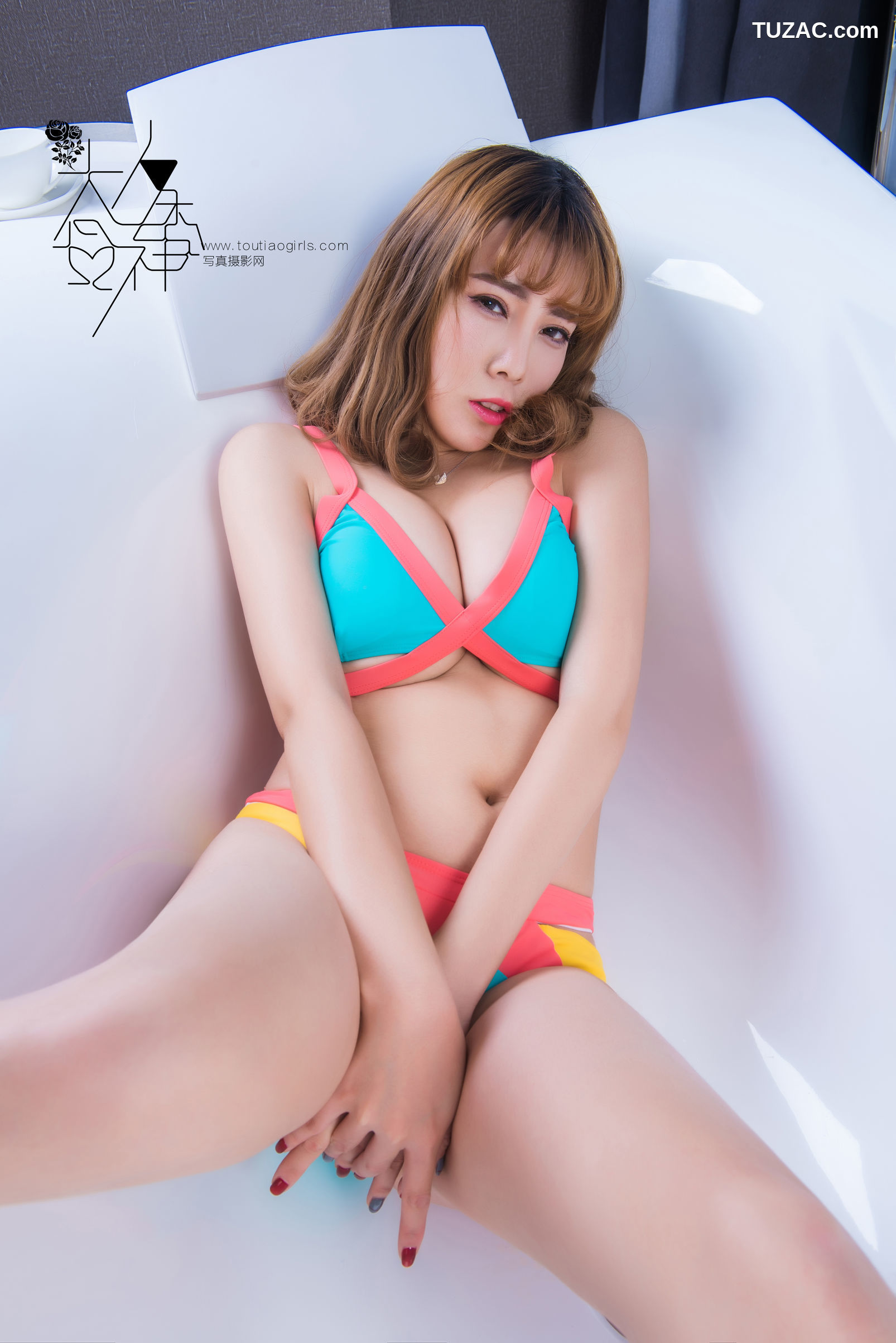 TouTiao头条女神-2016.11.15-李绫绾-《气质轻熟女》-蜜桃美臀