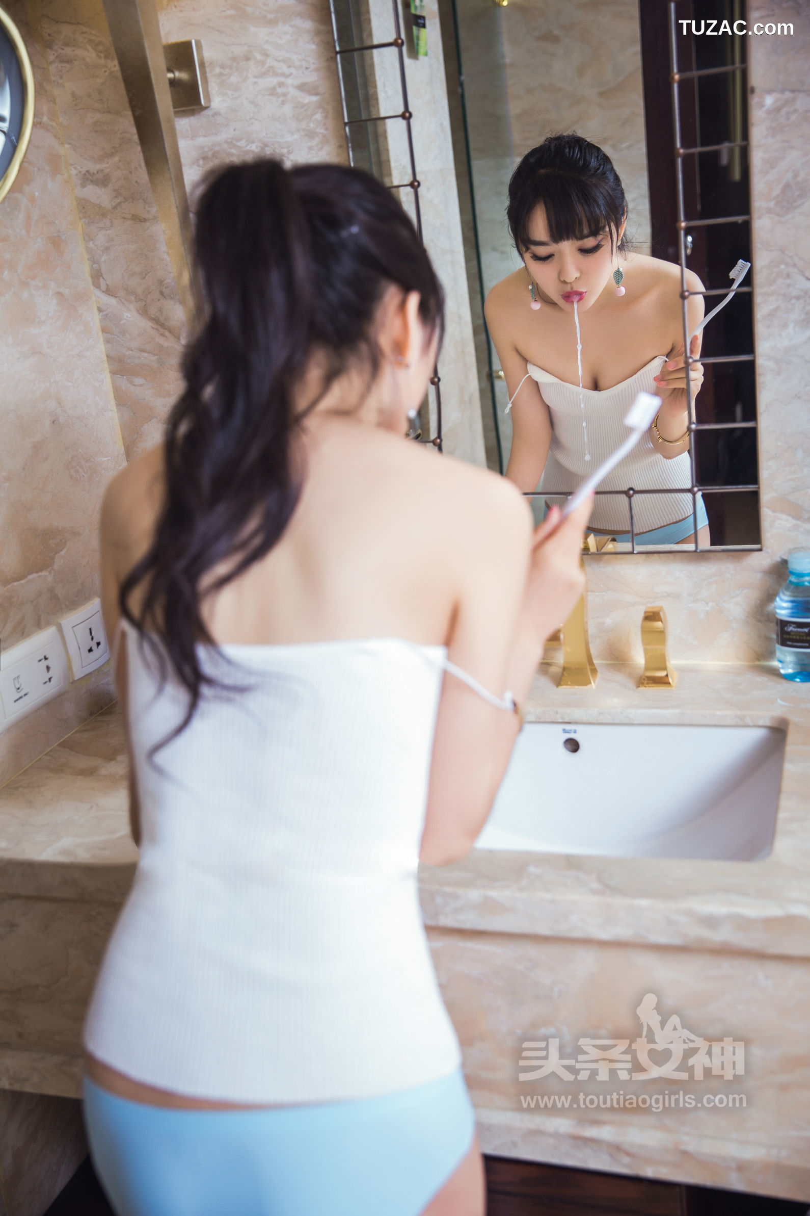 TouTiao头条女神-2017.07.30-周熙妍-《酸酸甜甜就是我》