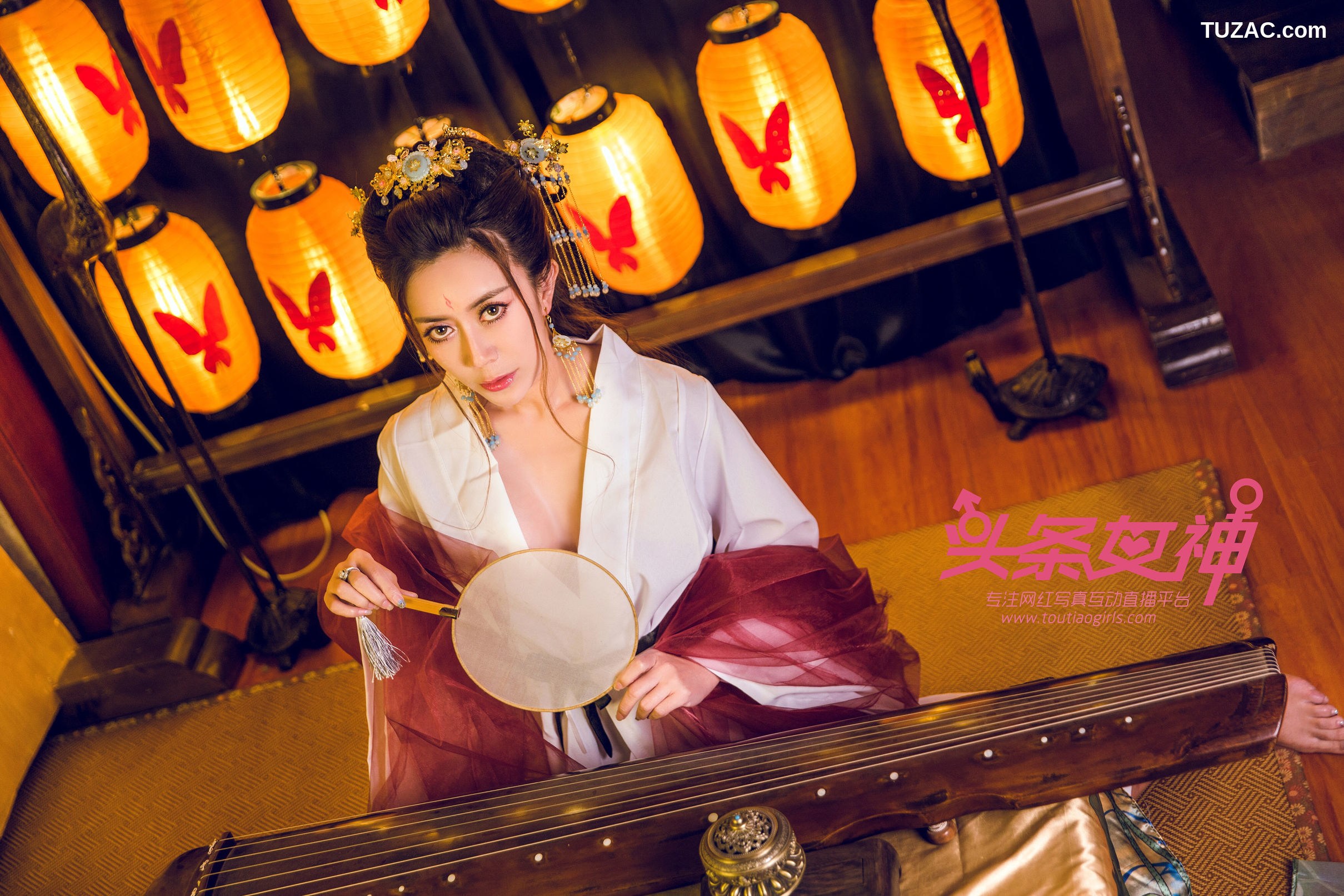 TouTiao头条女神-2017.10.31-萱宸-《万圣娘娘》