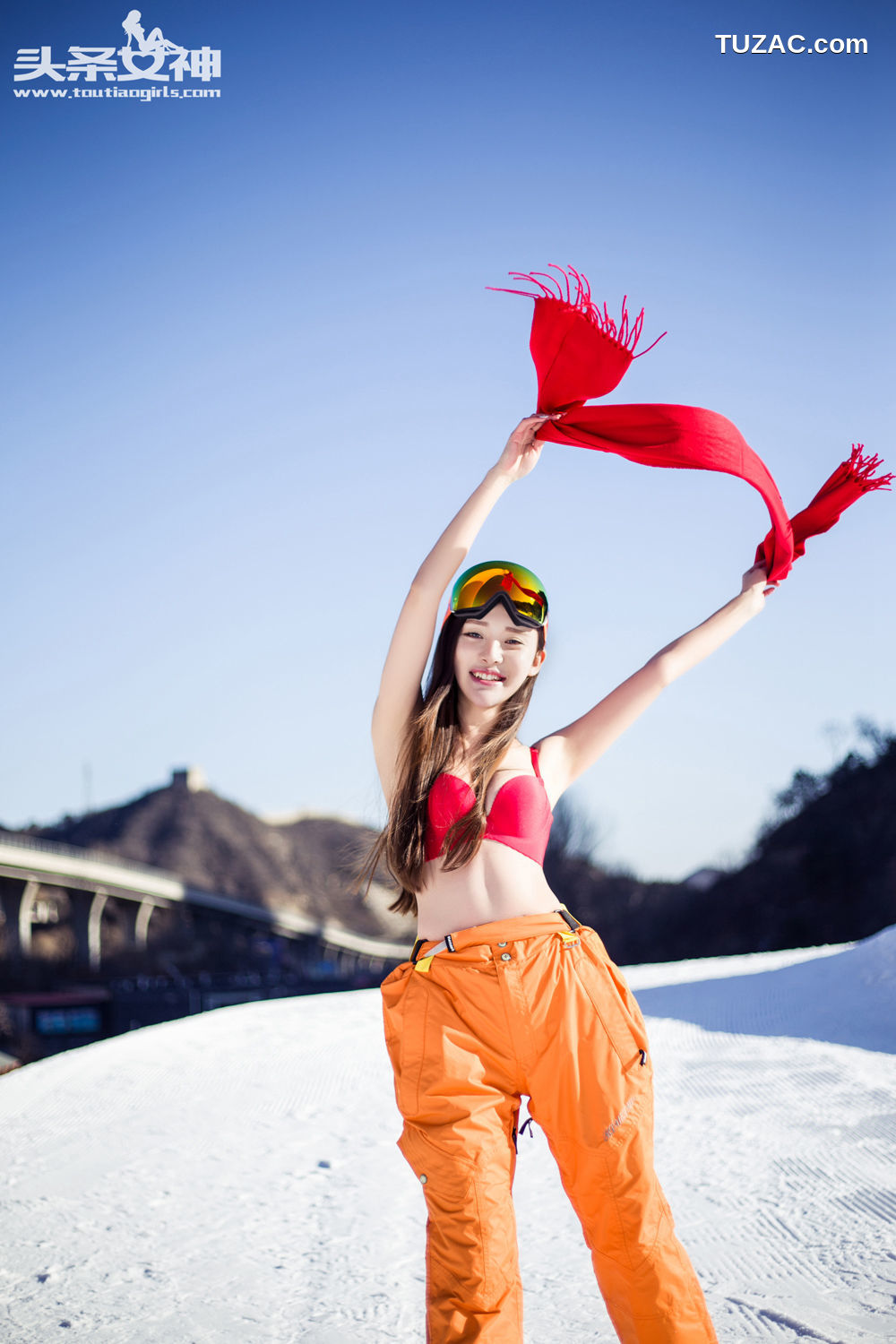 TouTiao头条女神-2018.12.11-崔昭妍-《滑雪比基尼》