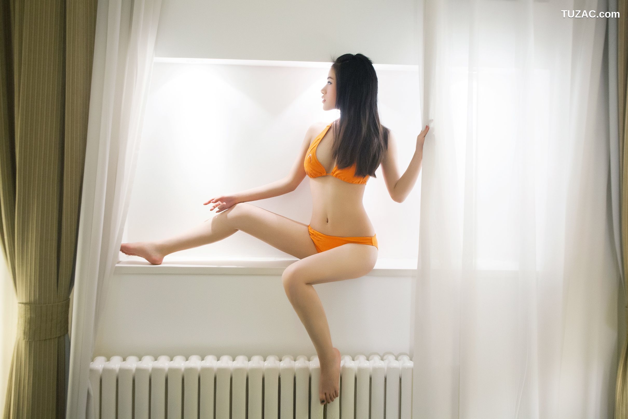 TuiGirl-推女郎-No.004-吻熙《恰到好处即完美-匀称修长的窈窕淑女》