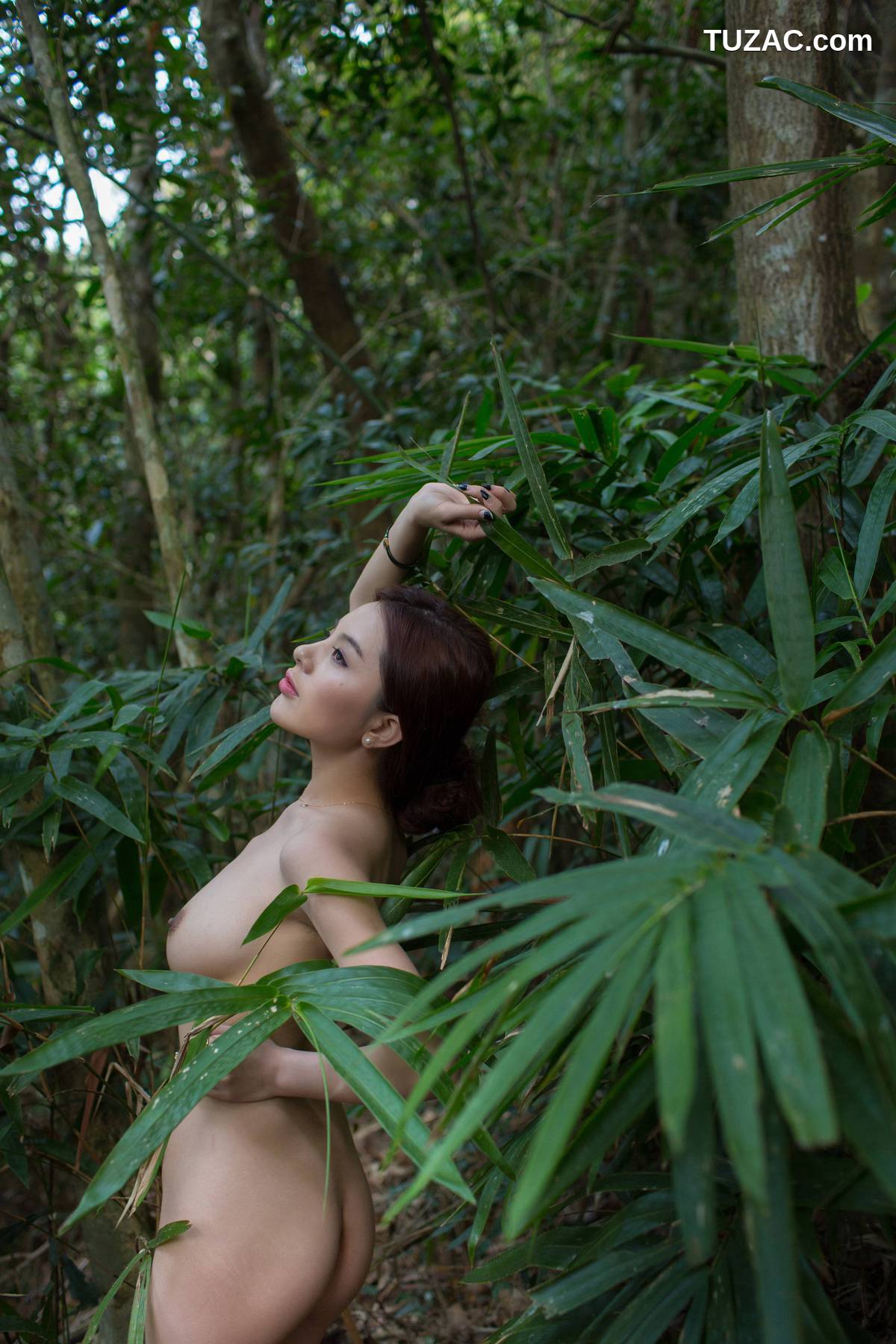 TuiGirl-推女郎-特辑-No.007-赵惟依-丛林木屋-400p