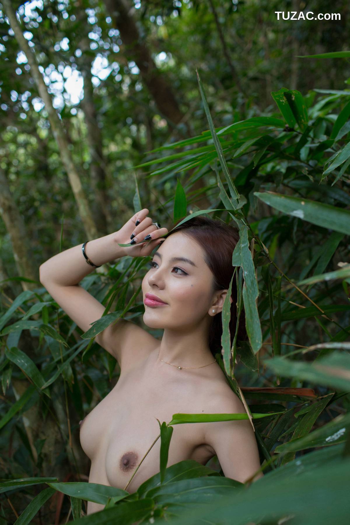 TuiGirl-推女郎-特辑-No.007-赵惟依-丛林木屋-400p