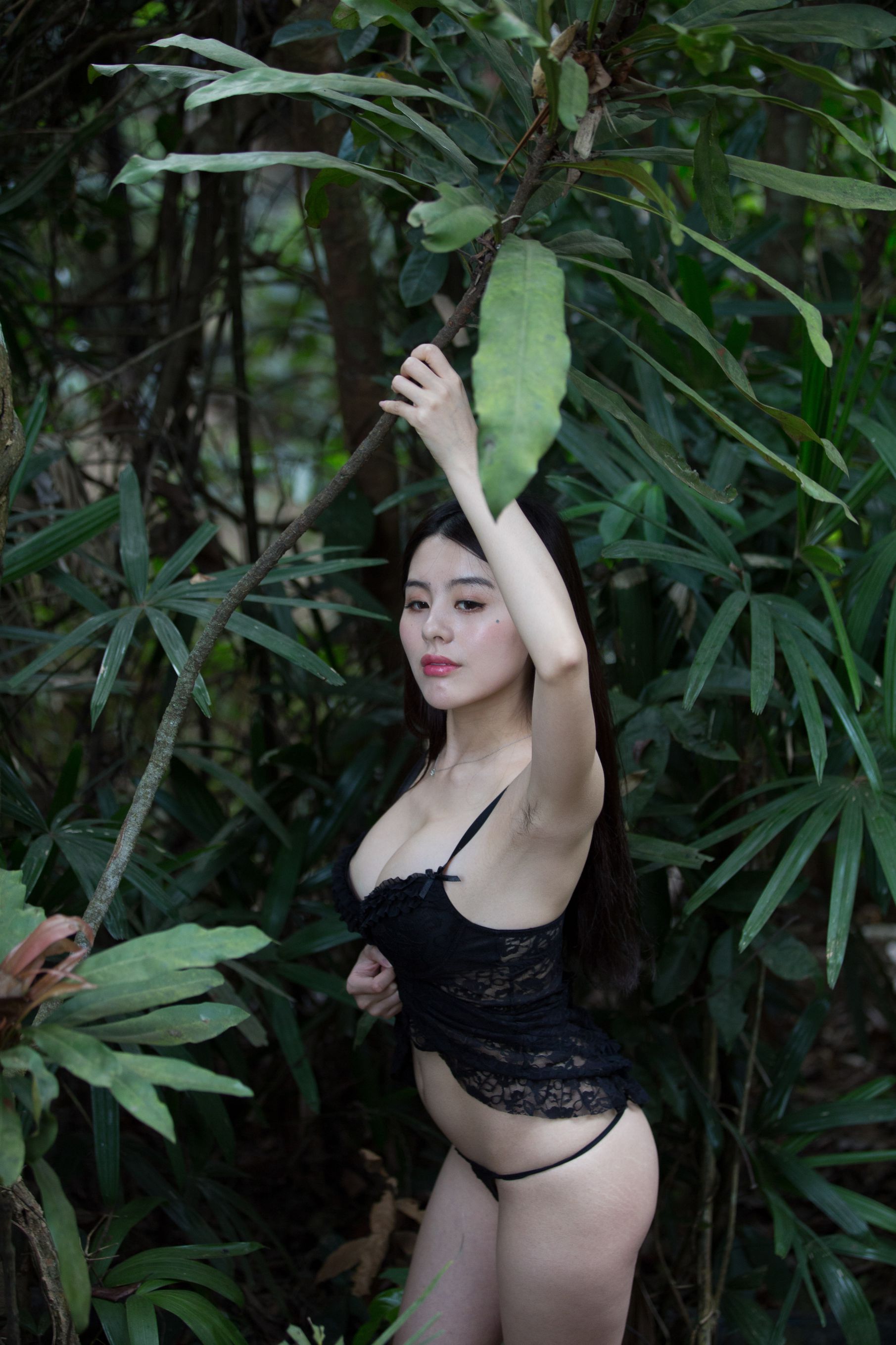 推女郎_ 赵惟依 《三亚旅拍》合集（一）[100P]