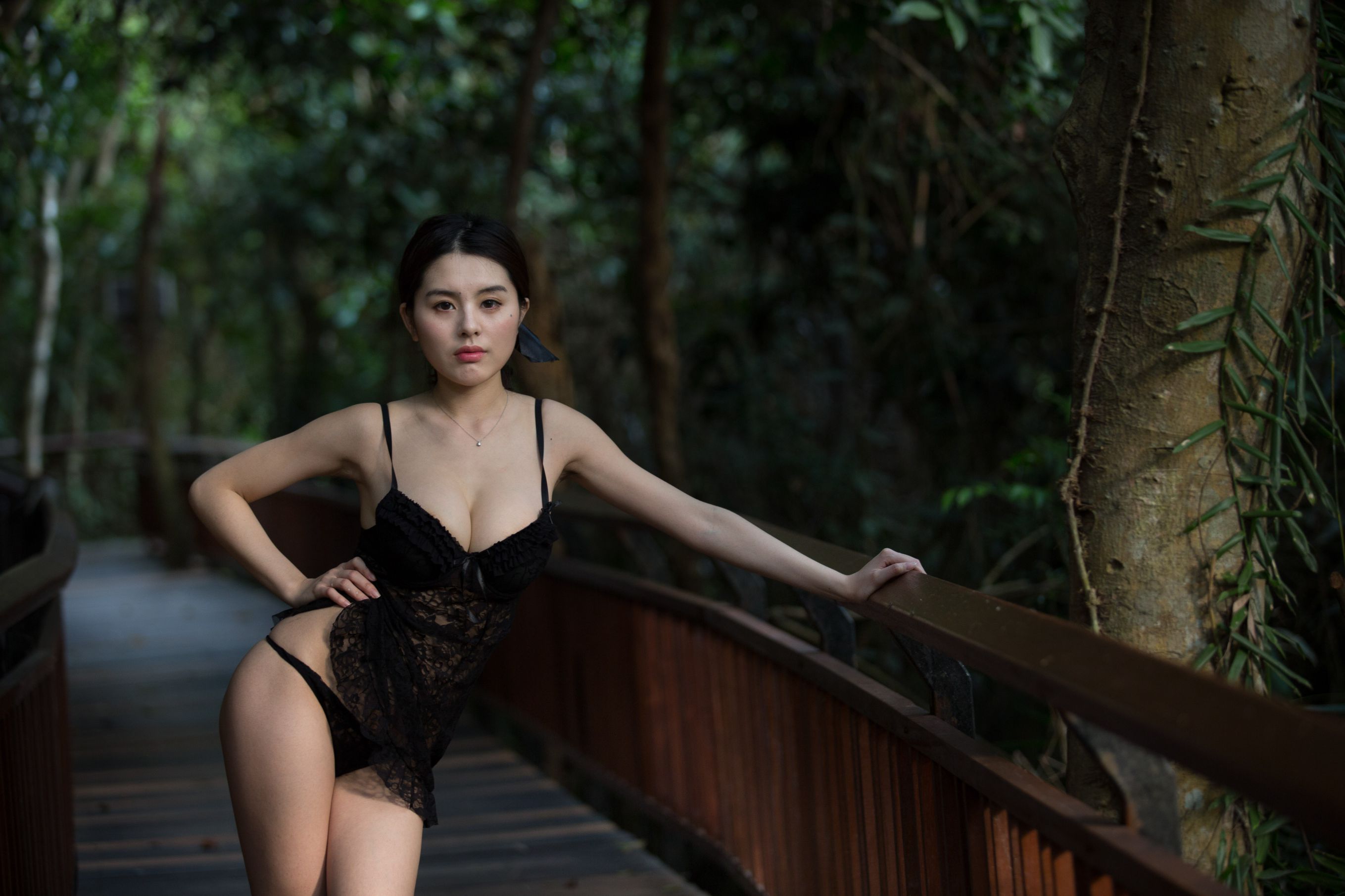 推女郎_ 赵惟依 《三亚旅拍现场》合集（二）[120P]