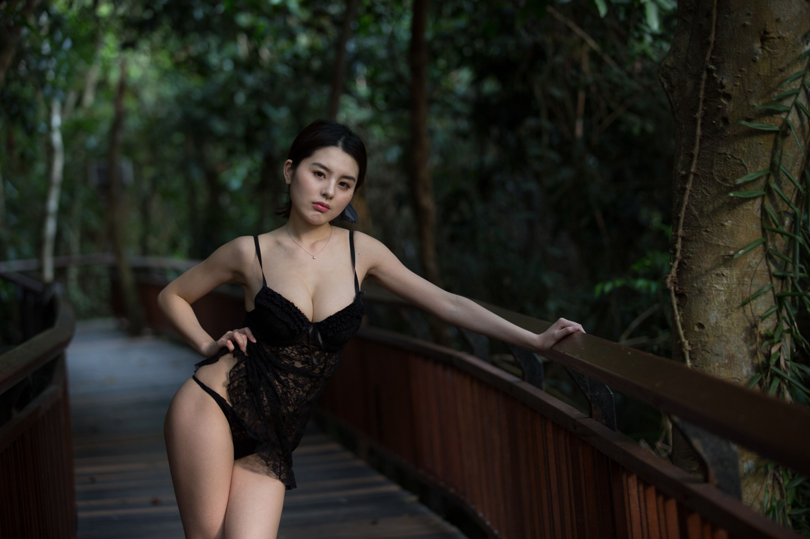 推女郎_ 赵惟依 《三亚旅拍现场》合集（二）[120P]