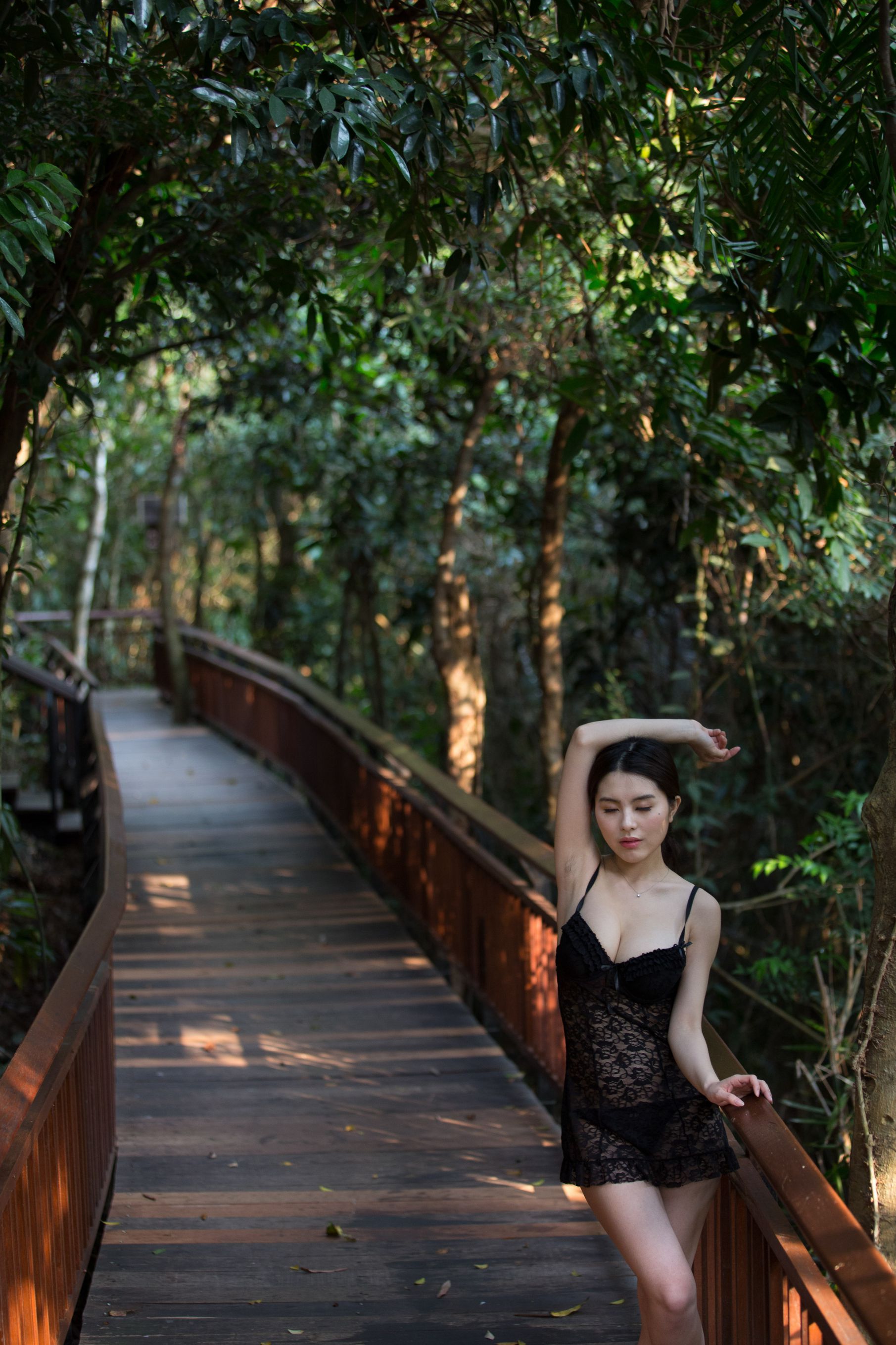 推女郎_ 赵惟依 《三亚旅拍现场》合集（二）[120P]