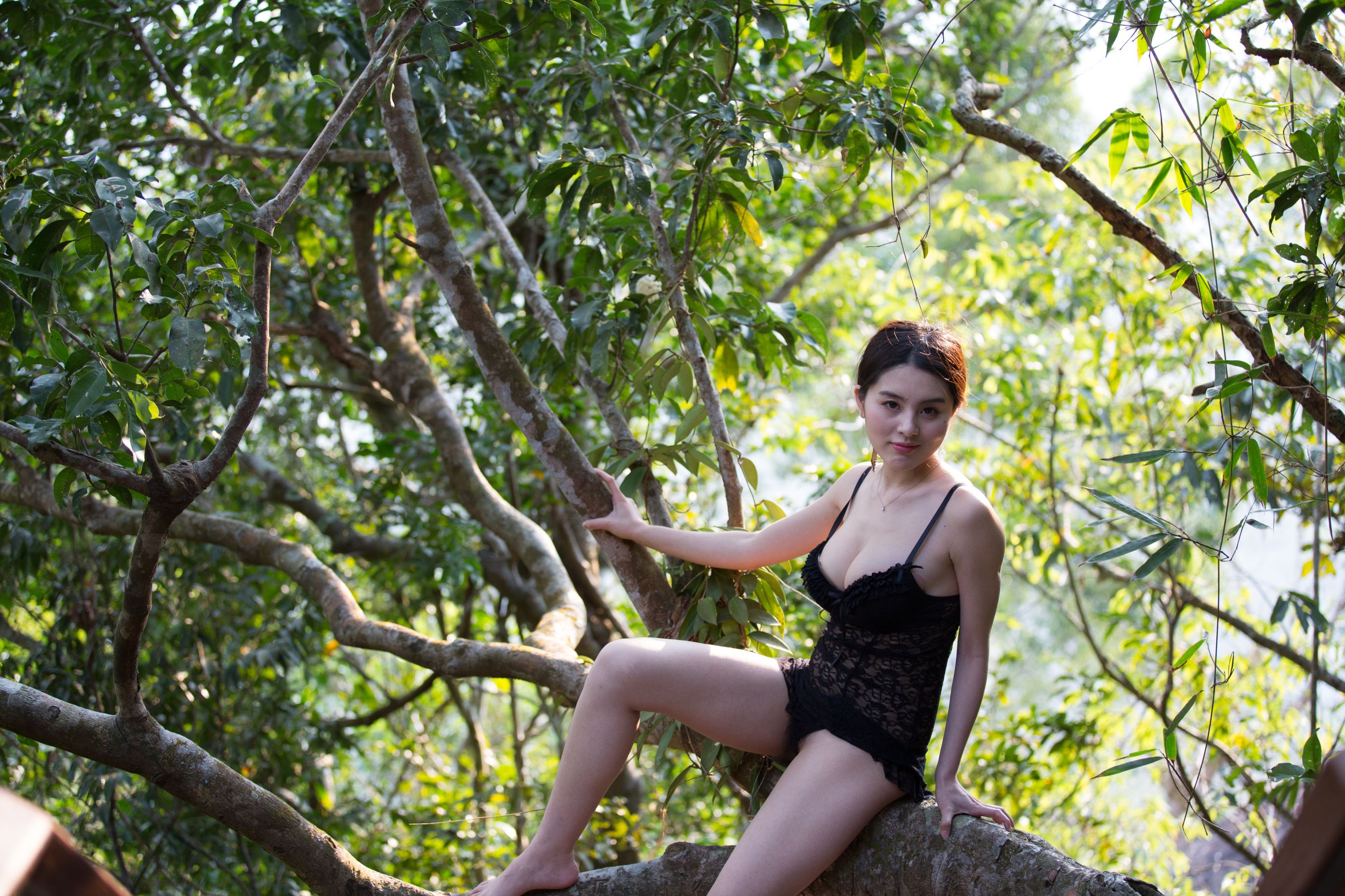 推女郎_ 赵惟依 《三亚旅拍现场》合集（二）[120P]