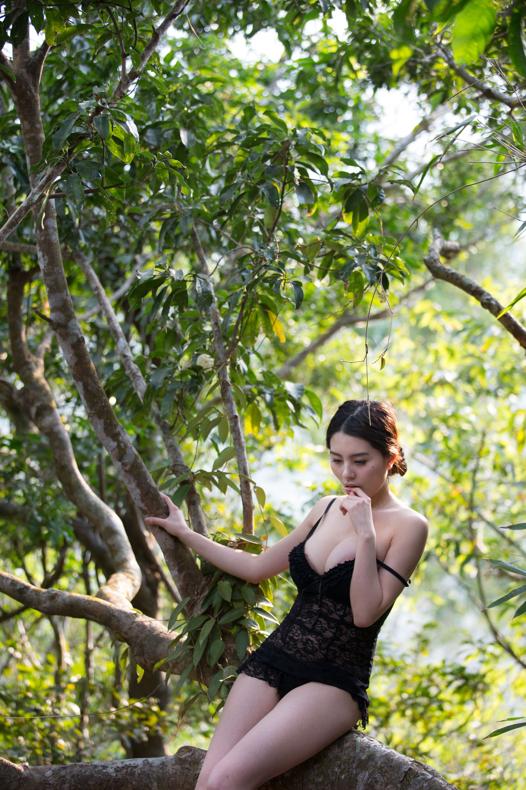 推女郎_ 赵惟依 《三亚旅拍现场》合集（二）[120P]