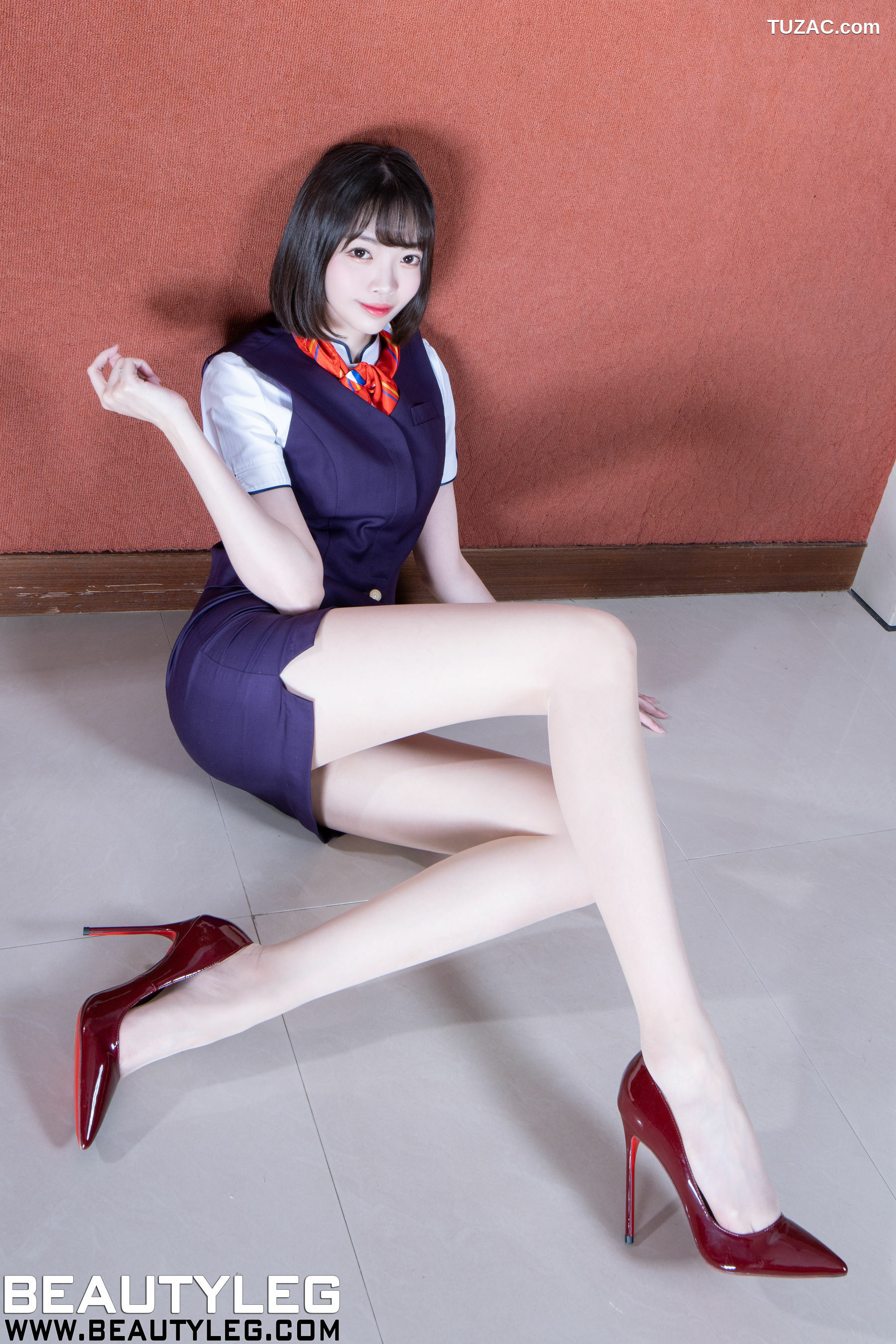 Beautyleg_ No.1976 Joanna 《肉丝制服》 写真集[48P]