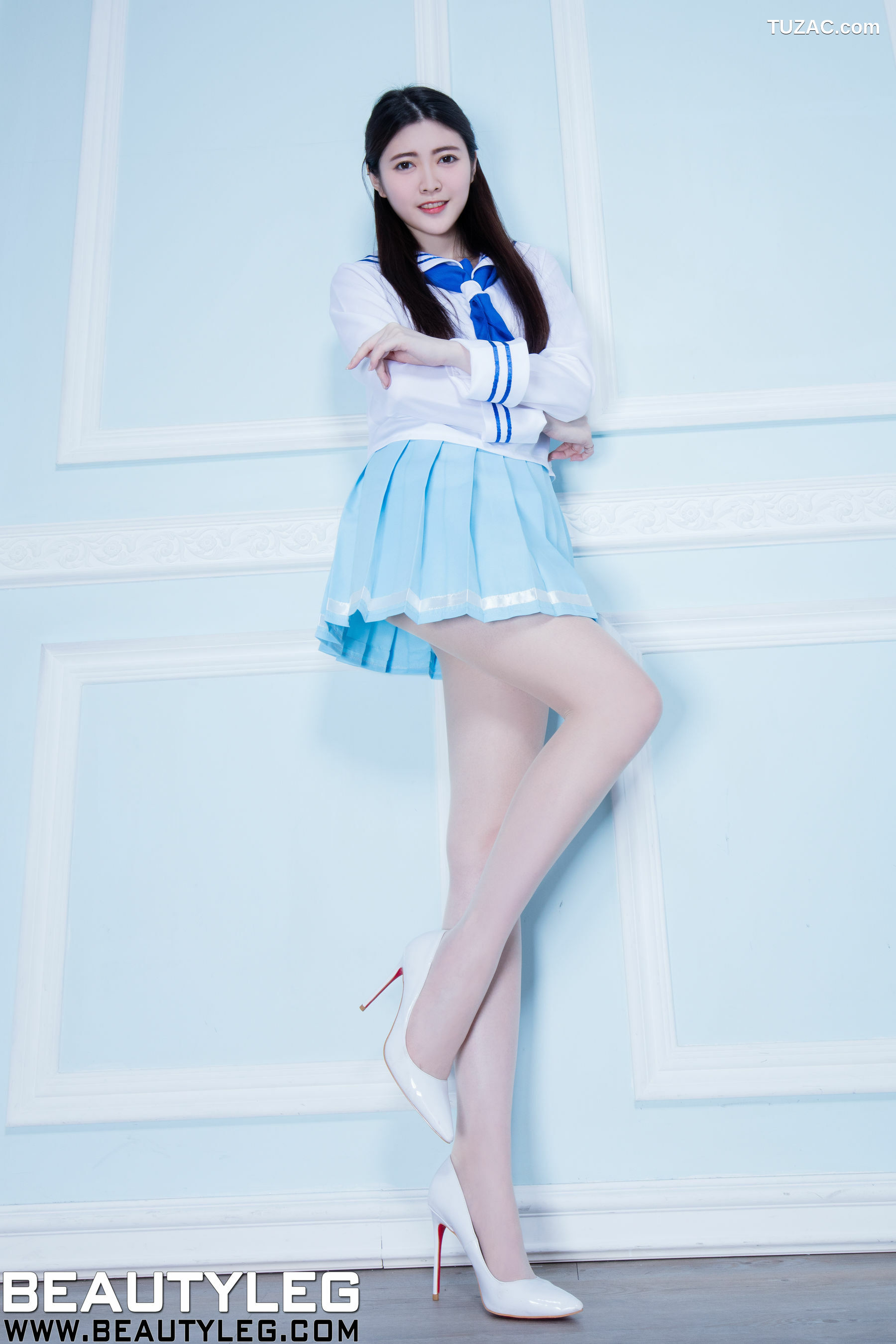 Beautyleg_腿模Brindy《黑丝旗袍+学生装》 No.1555 美腿写真集[50P]