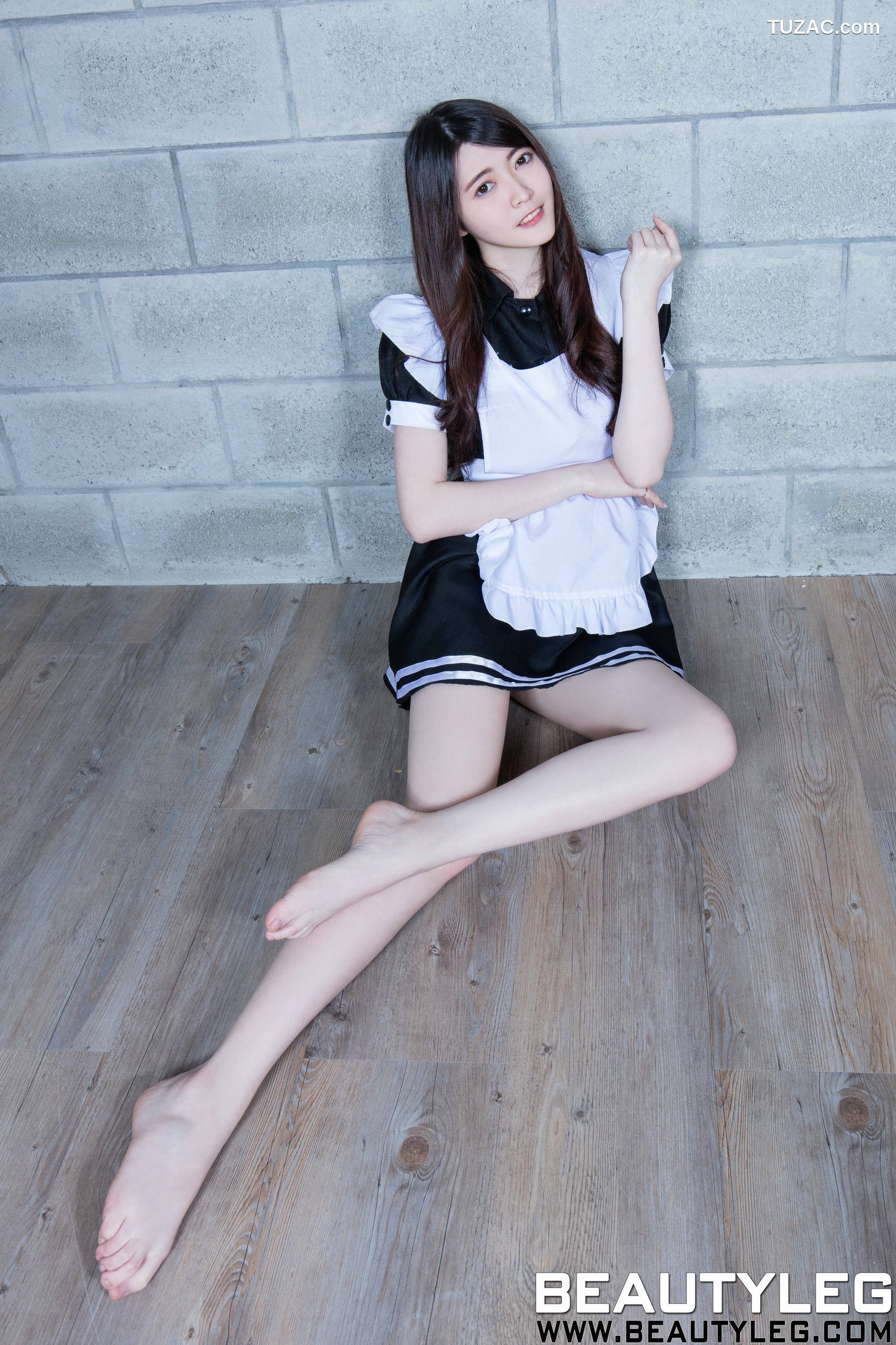 Beautyleg_腿模黄品瑄Brindy《黑丝旗袍+套裙+女仆》 No.1543 美腿写真集[66P]