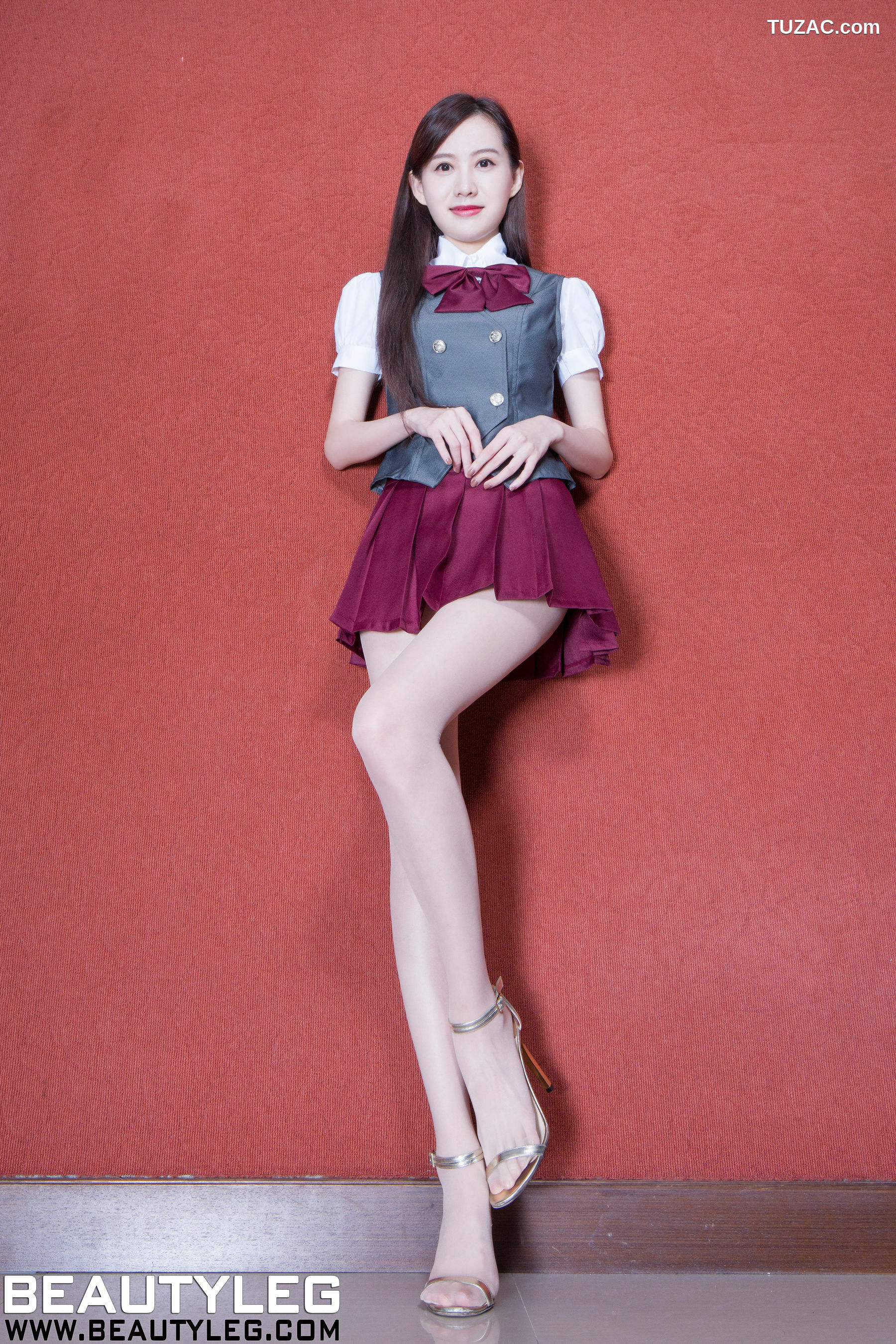 Beautyleg_董靓予Penny《OL、制服、旗袍美腿》 No.1880 写真集[50P]