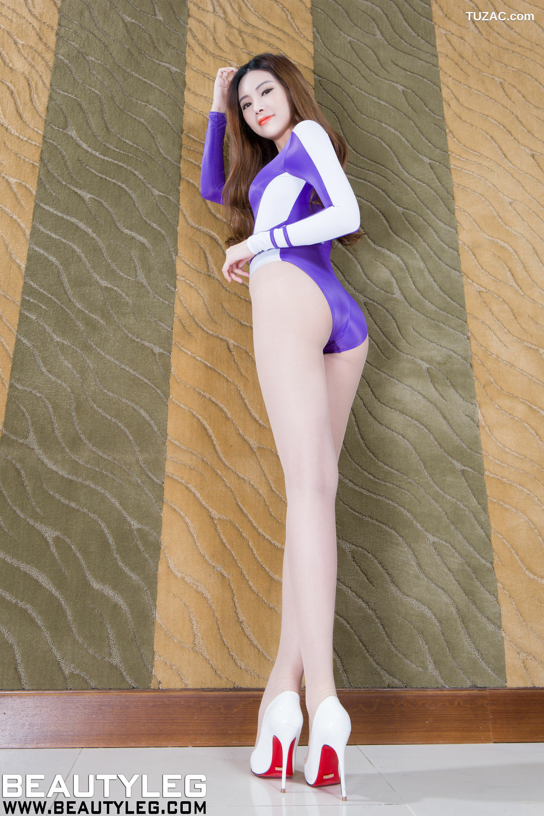 Beautyleg_许维恩Sharon《制服丝袜美腿》 No.1887 写真集[54P]