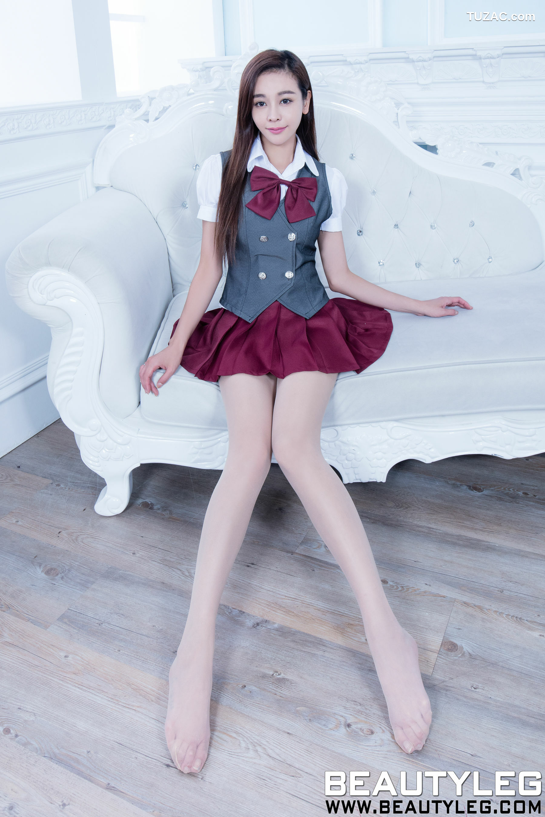 Beautyleg_黄雅倚Dennise《超短裙+包臀裙美腿》 No.1564 写真集[64P]