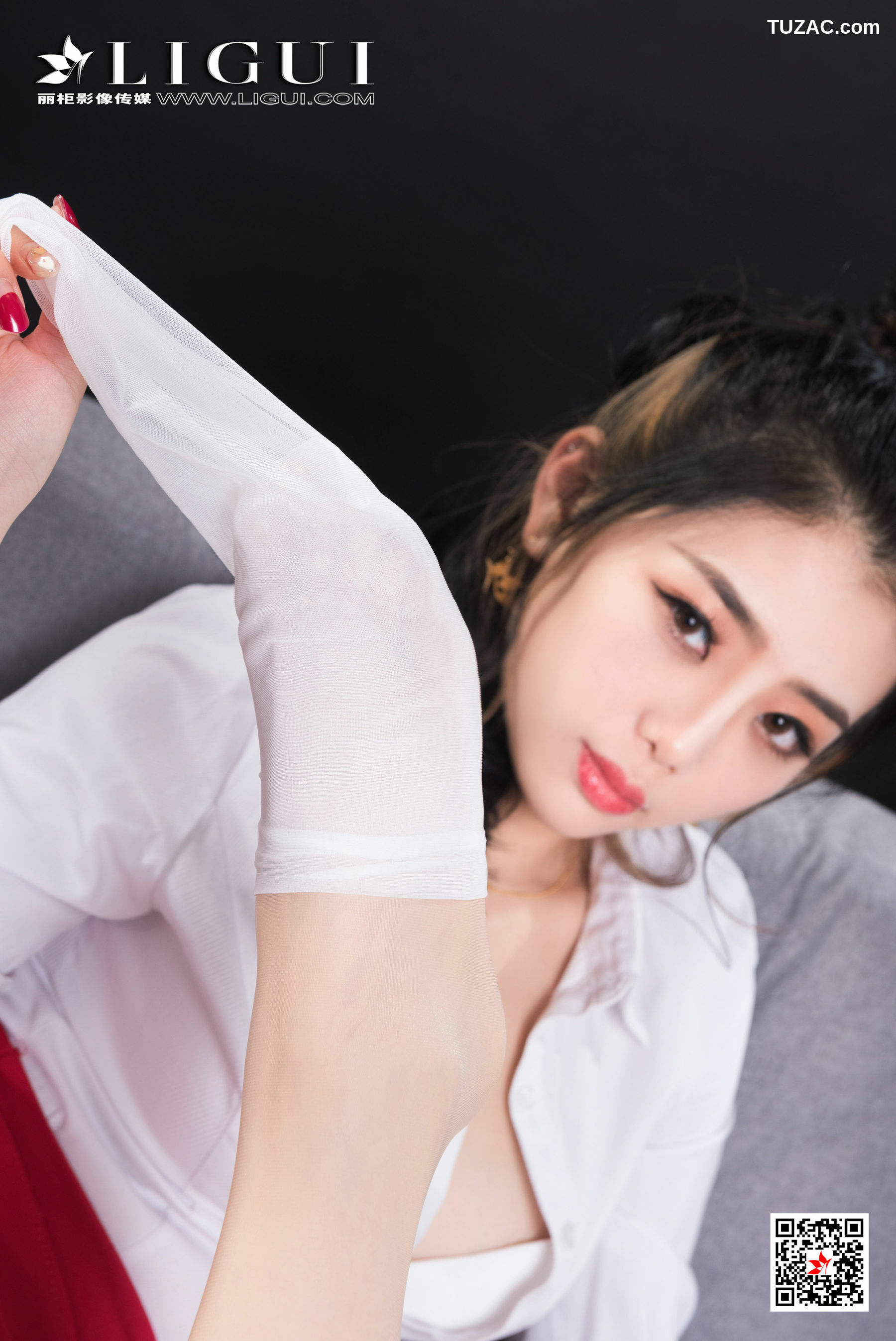 丽柜_ 2021.01.08 小智贤&amp;凉儿 丝足美腿套图[60P]