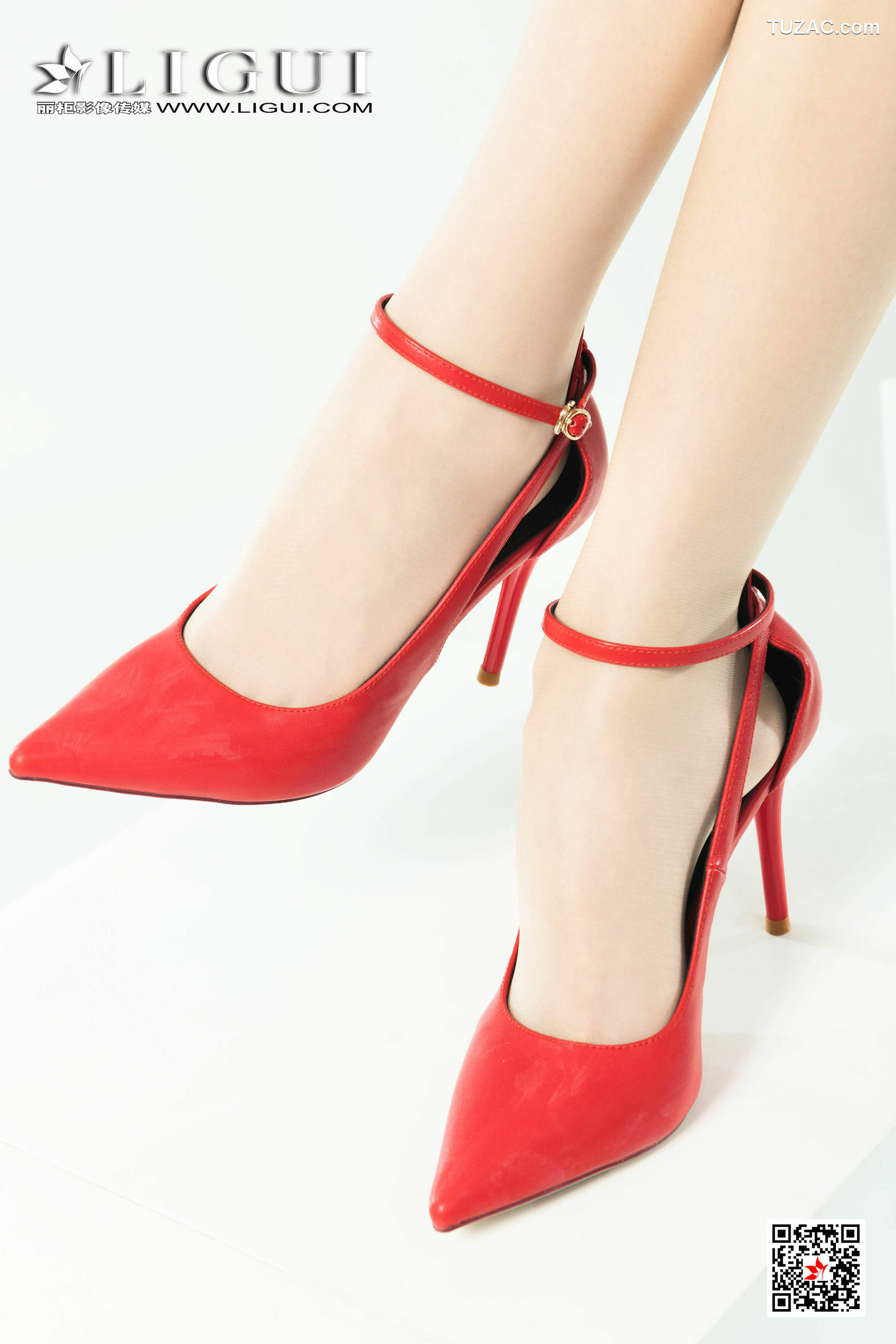 丽柜_ Model 兔子 - 吊带白丝袜美腿写真[82P]