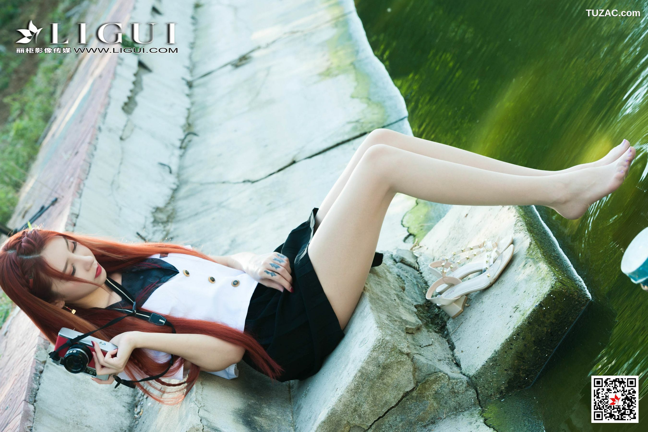 丽柜_ Model 兔子 《极品校花丝足》 写真集[62P]