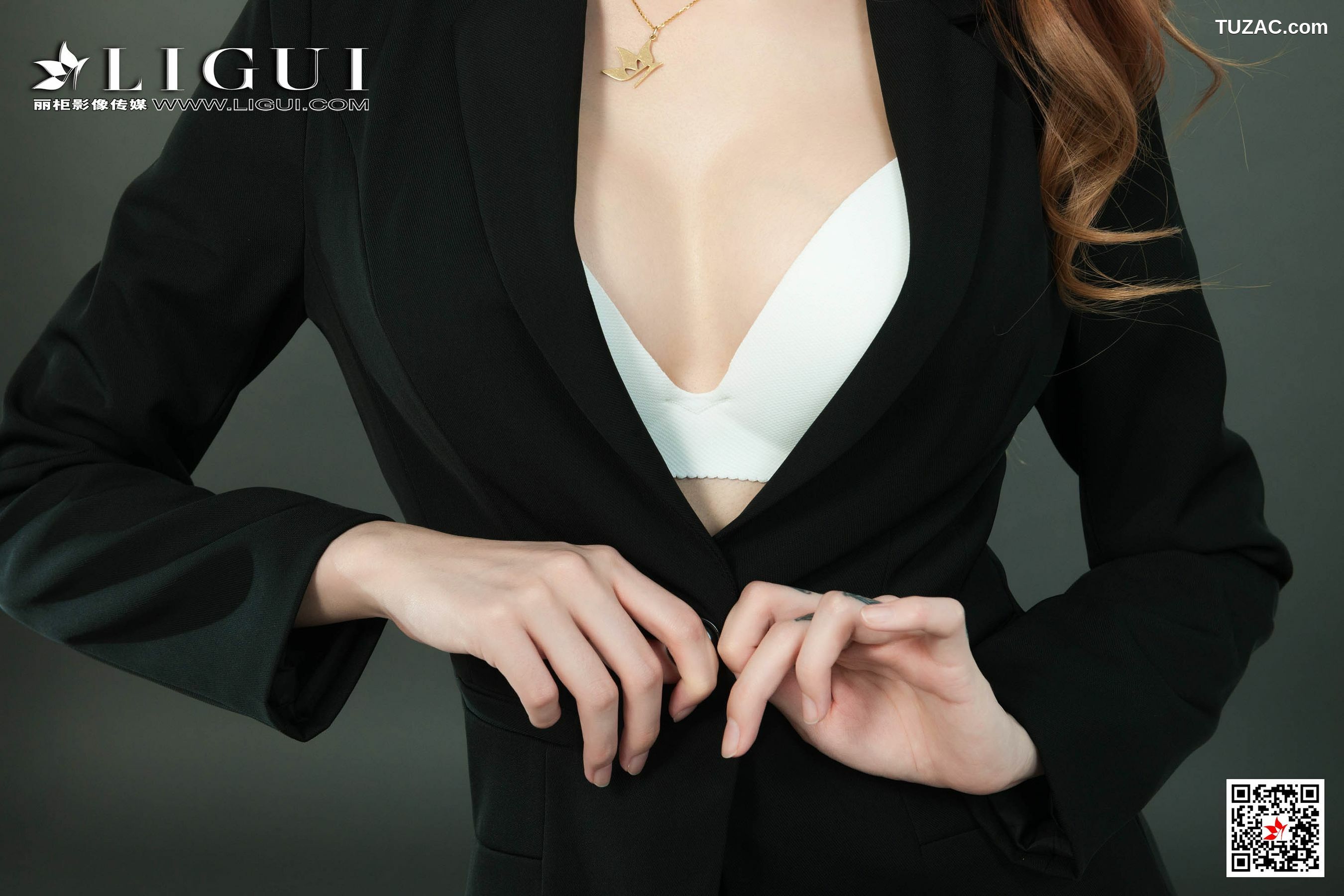 丽柜_ Model 兔子《肉丝捆绑绳艺》 写真集[74P]