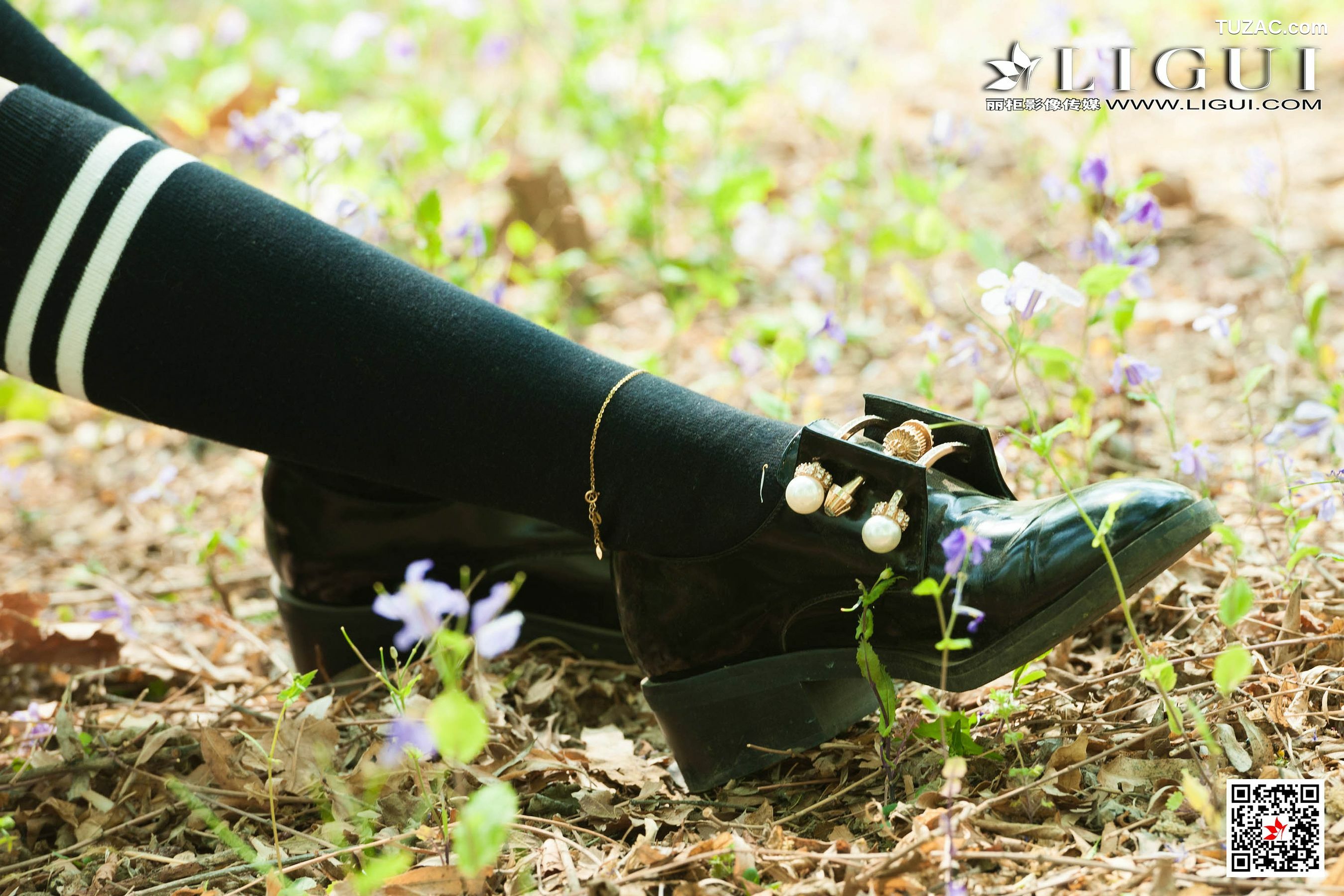 丽柜_ Model 凉儿 《郊外少女丝情》 写真集[53P]