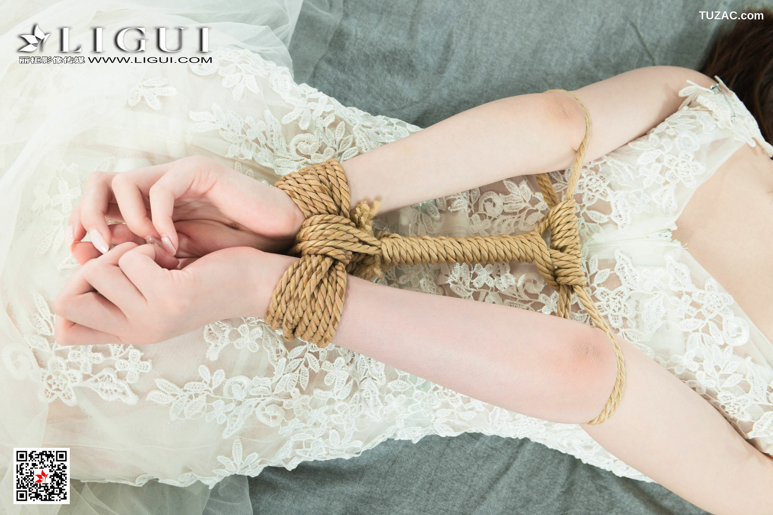 丽柜_ Model 天天 《蕾丝婚纱美束》 写真集[76P]