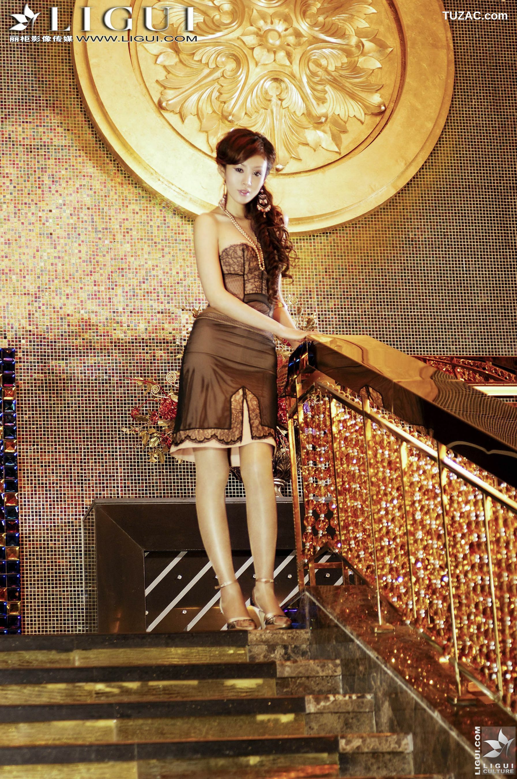 丽柜_ Model 姚金金 美腿丝足写真图片[40P]