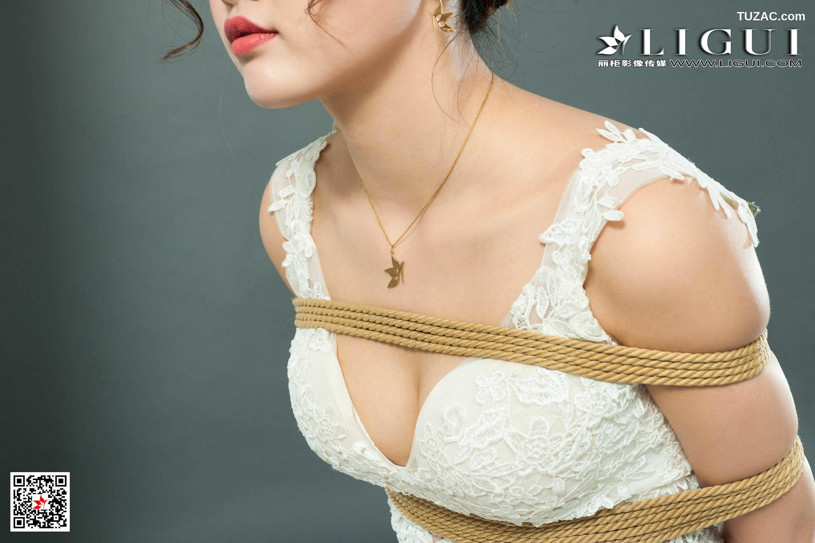 丽柜_ Model 安安 《婚纱美束》 写真集[61P]