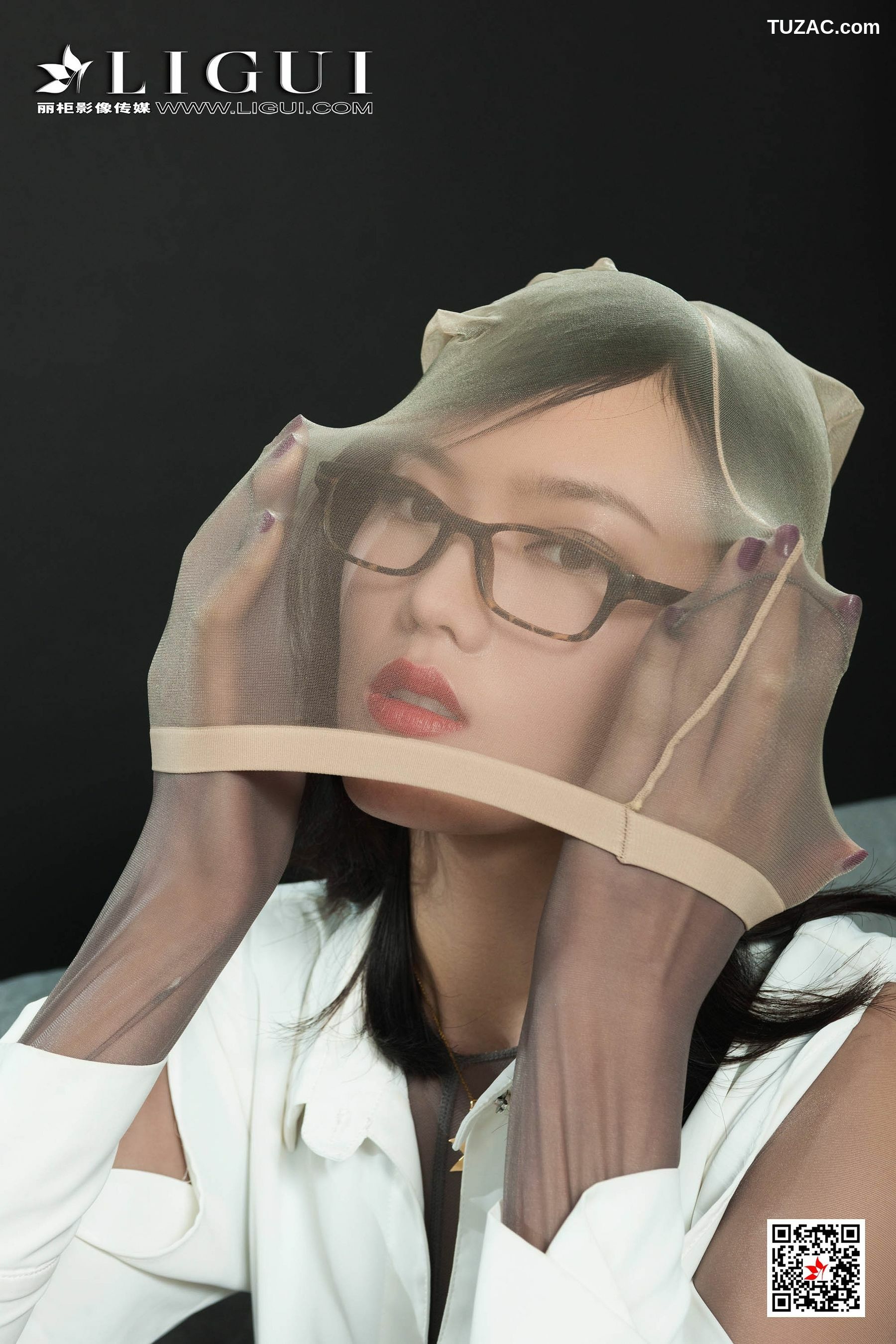 丽柜_ Model 敏儿 《丝袜迷情》 写真集[60P]