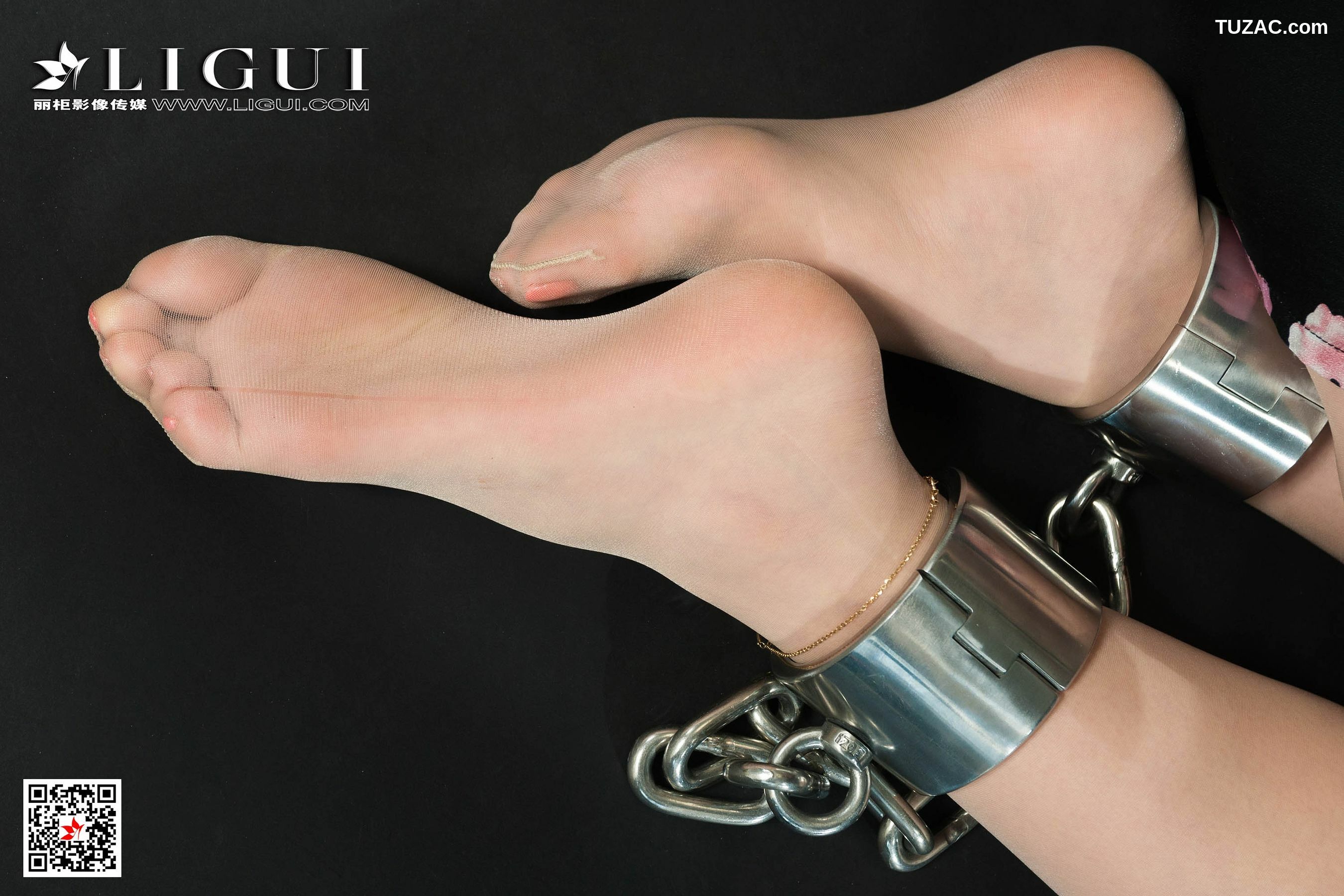 丽柜_ Model 敏儿 《旗袍丝足美束》 写真集[64P]