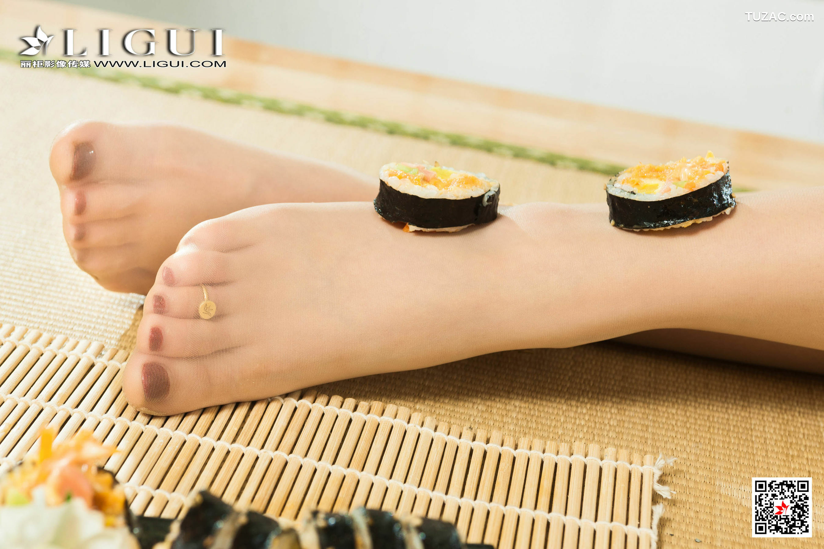 丽柜_ Model 汐汐 - 和服丝袜美足诱惑[67P]