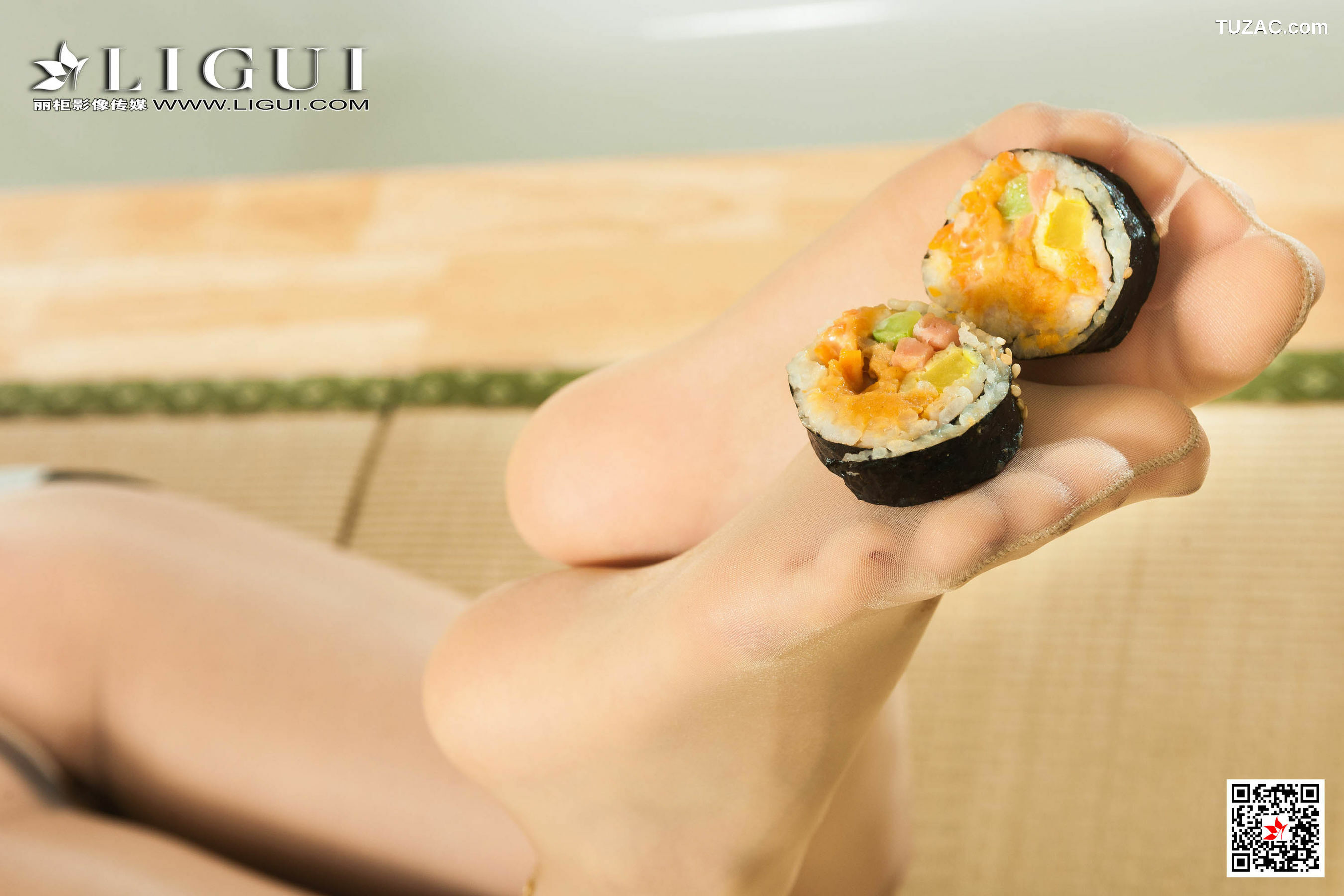 丽柜_ Model 汐汐 - 和服丝袜美足诱惑[67P]