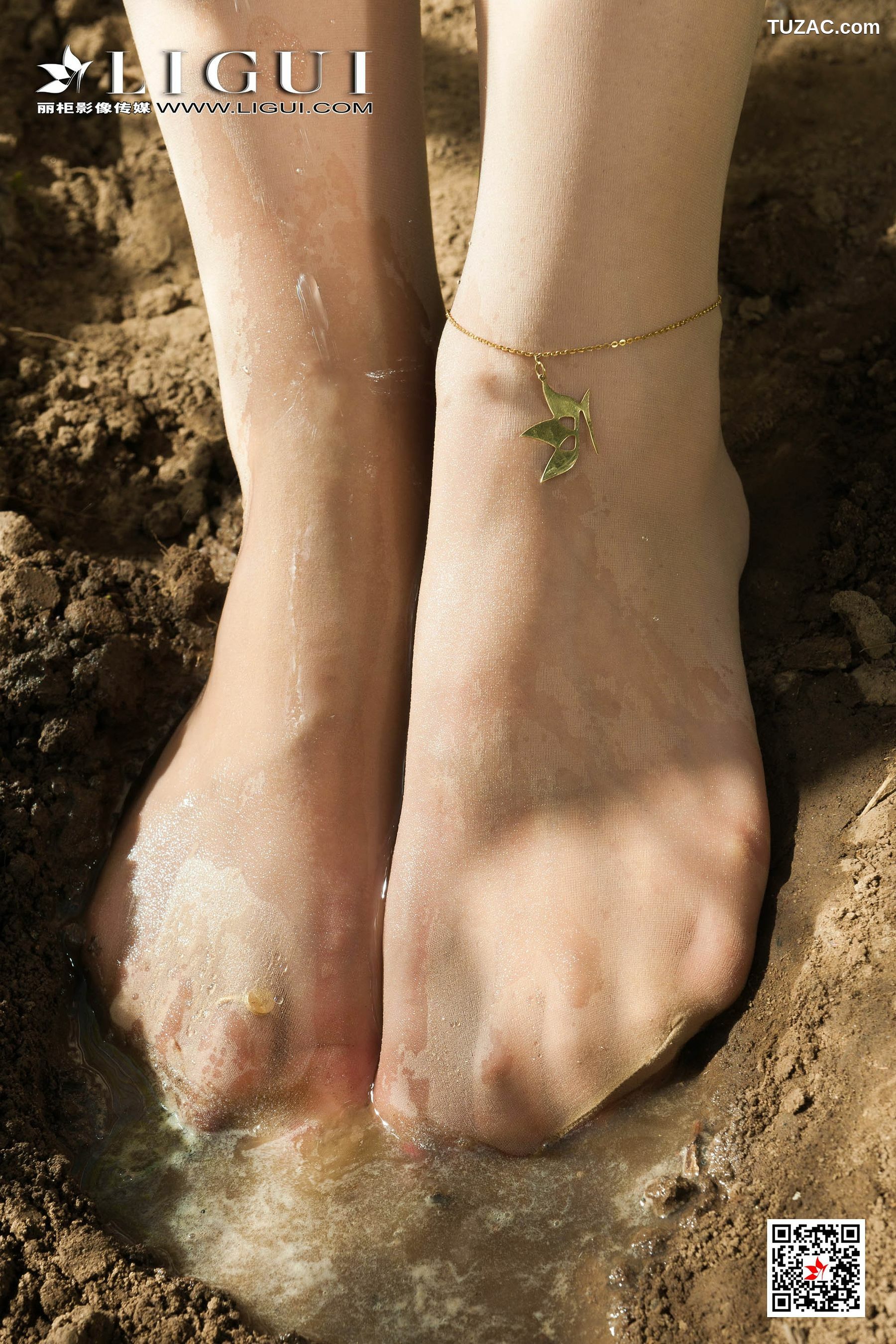 丽柜_ Model 汐汐 《泥士丝足情》 写真集[61P]