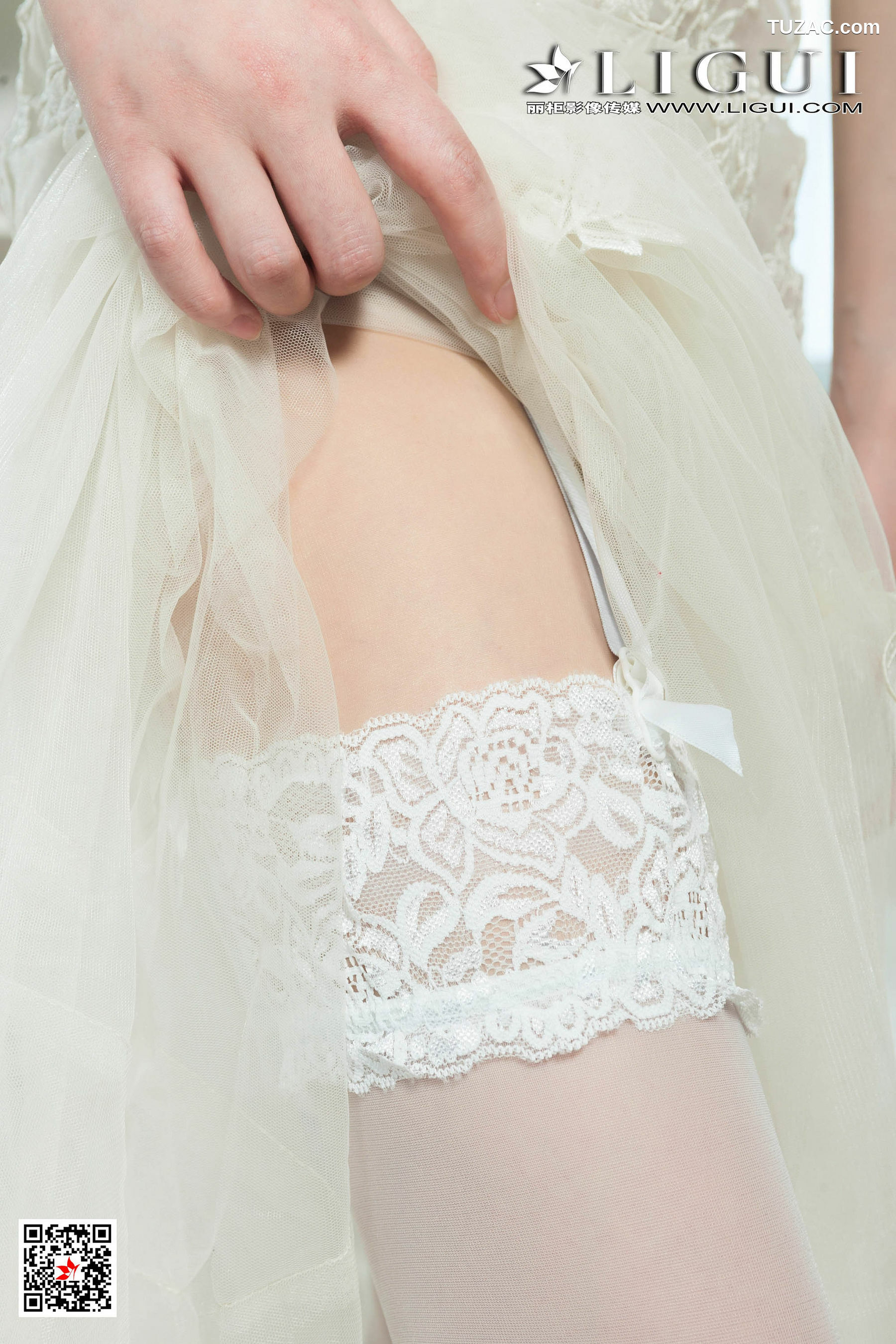 丽柜_ Model 洋洋 《婚纱美束》 写真集[72P]